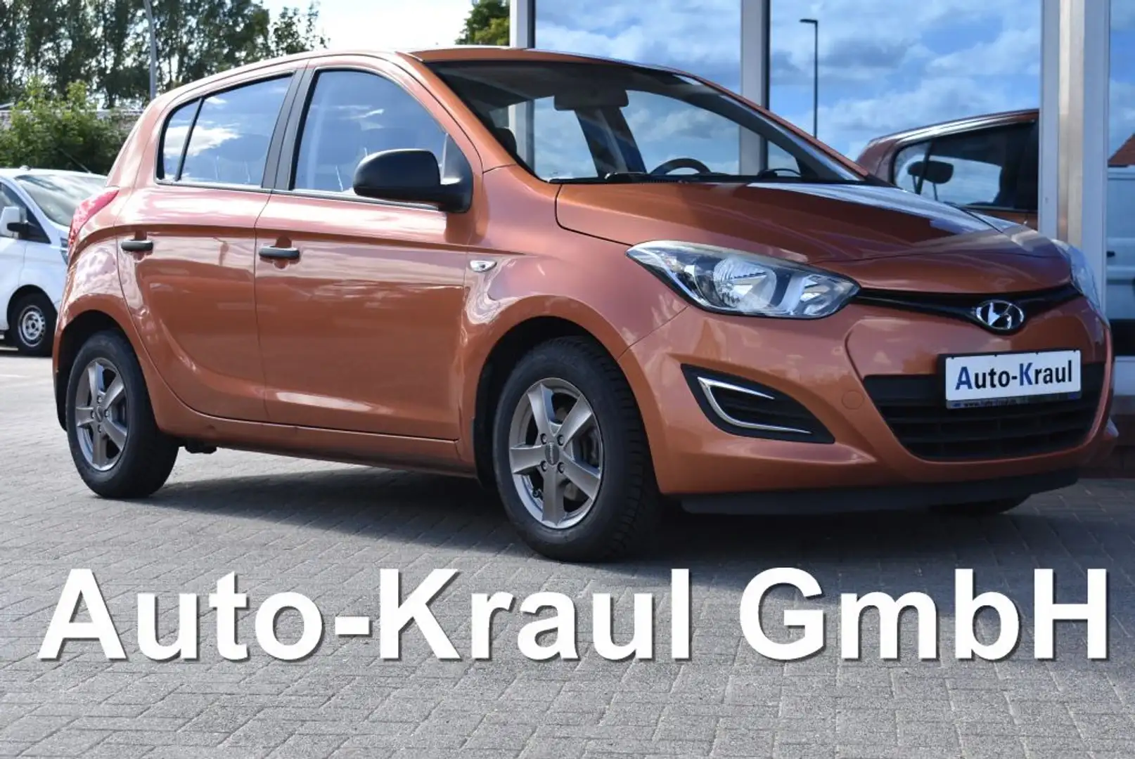 Hyundai i20 1.2 Classic Orange - 1