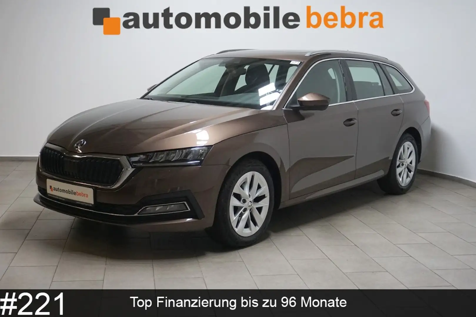 Skoda Octavia 2.0TDI DSG Style Virtual Voll Braun - 1