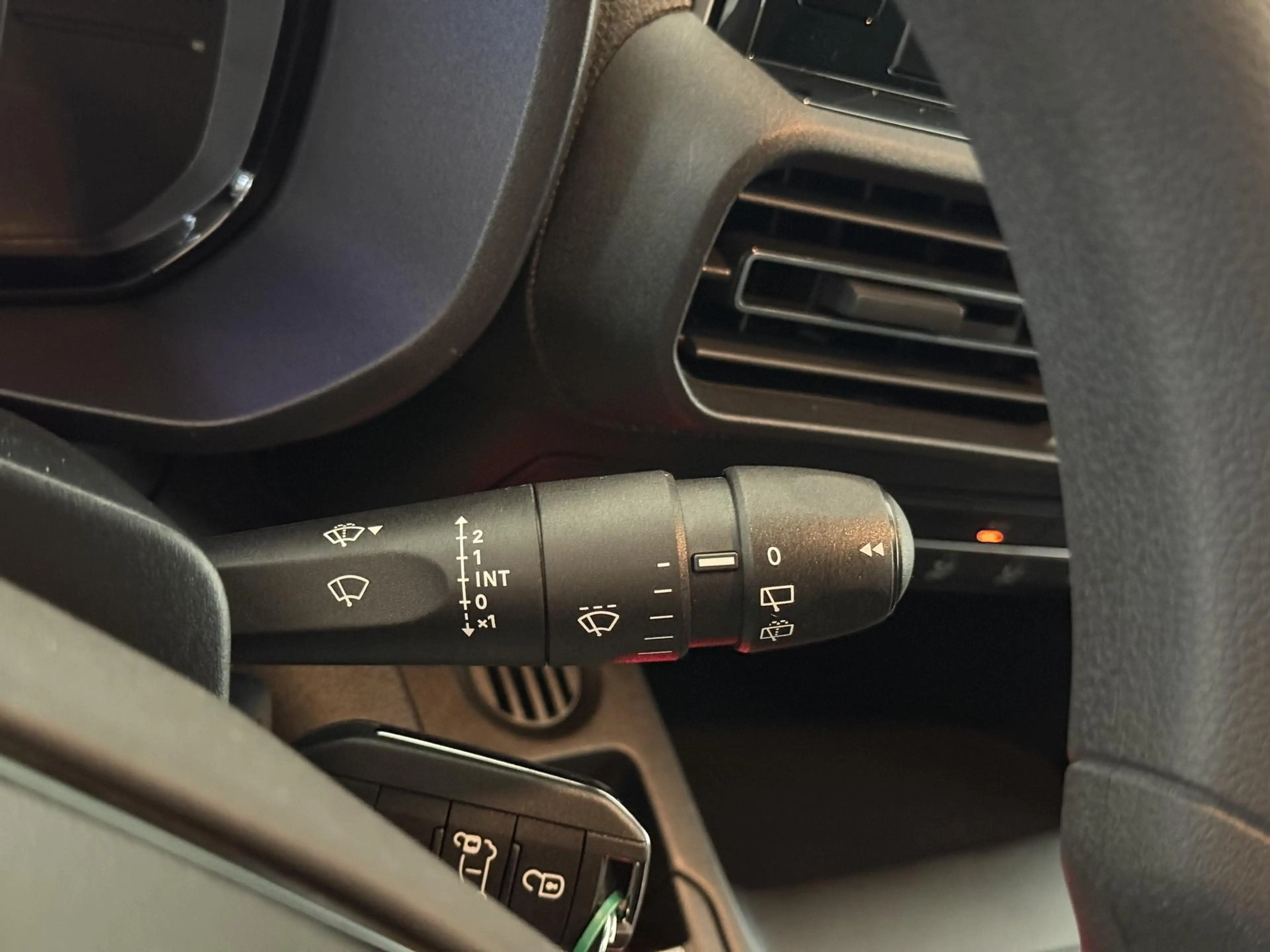 Fiat Doblo Länge XL Erhöhte Nutzlast 1.5 BlueHDi 96 kW (13... — photo 15