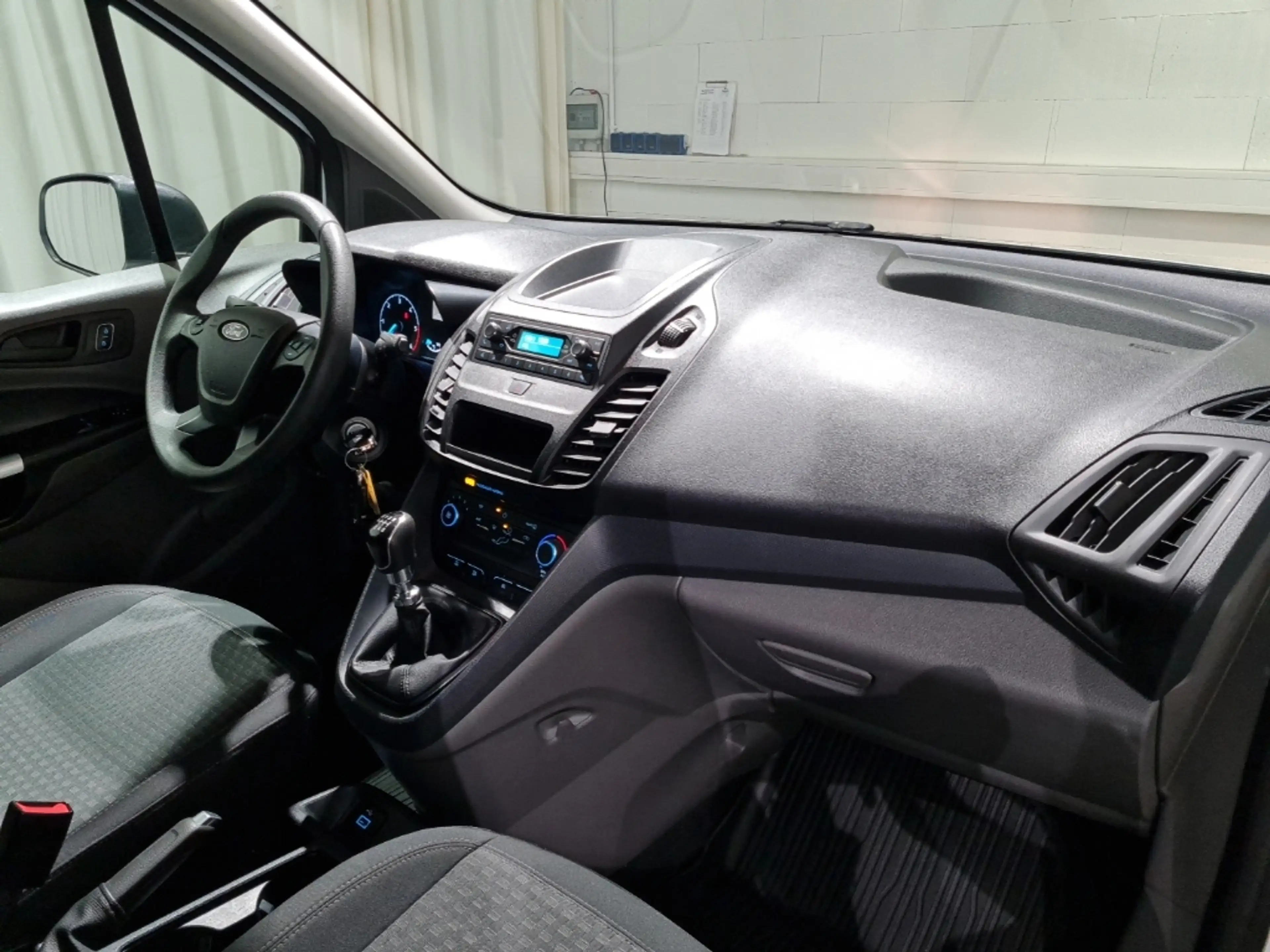 Ford Transit Connect 1.5 EcoBlue Trend*FENSTER HI* — photo 5