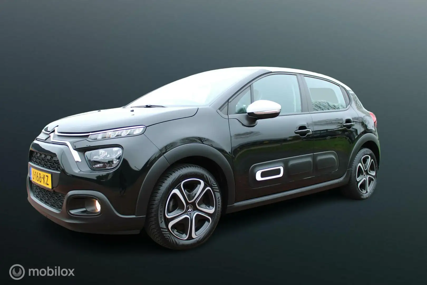 Citroen C3 1.2 PureTech Feel, Pdc, App connect, Cruise, Airco Schwarz - 1