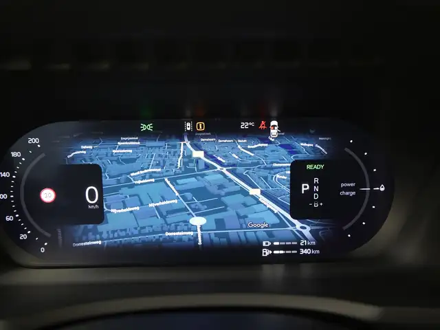 Volvo XC90 view 9