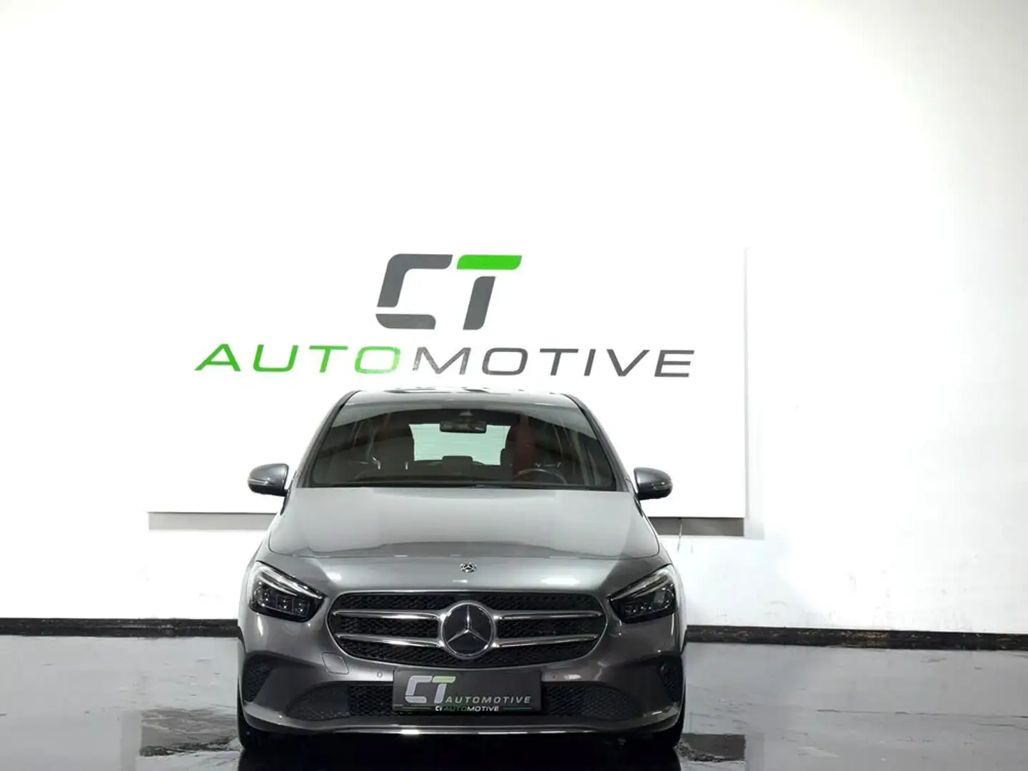 Mercedes-Benz B 200 D Aut. Grau - 2