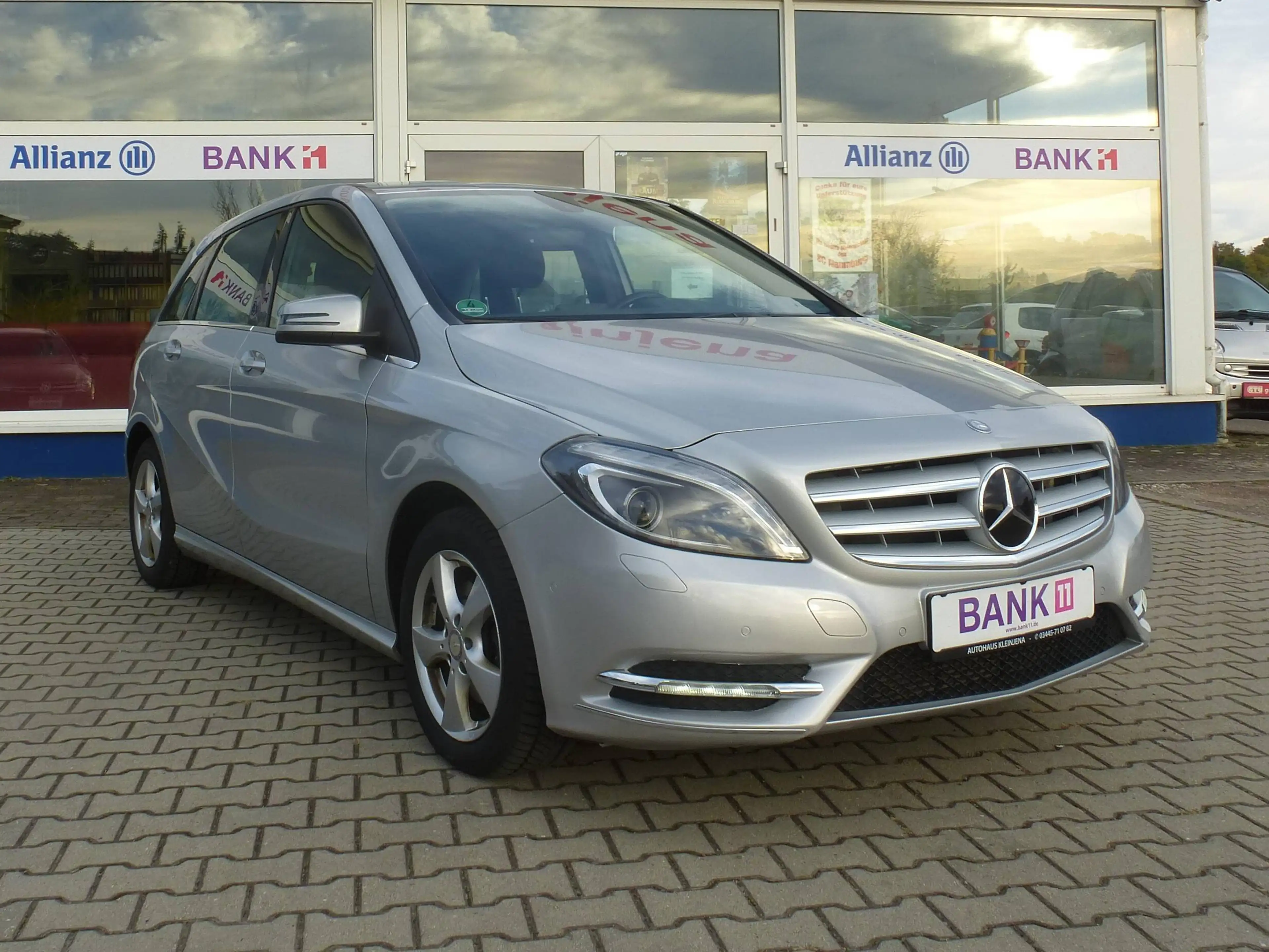Mercedes-Benz B 220 B 220 4Matic /Automatik /Navi /Aus 1-Hand.