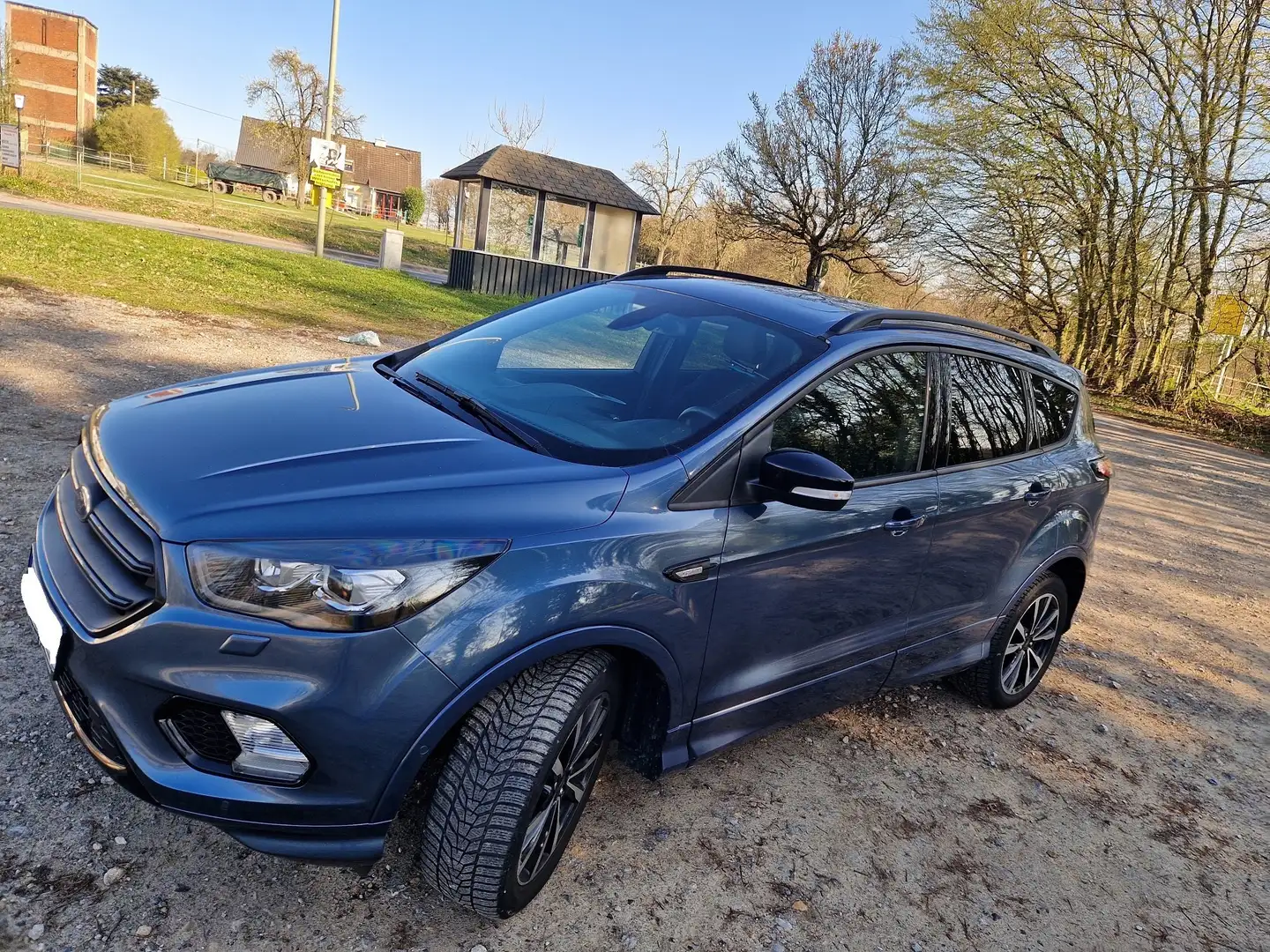 Ford Kuga ST-Line/NAV/DAB/SHZ/PD/ALU/StartSt/KeyFree/TÜV Blau - 2