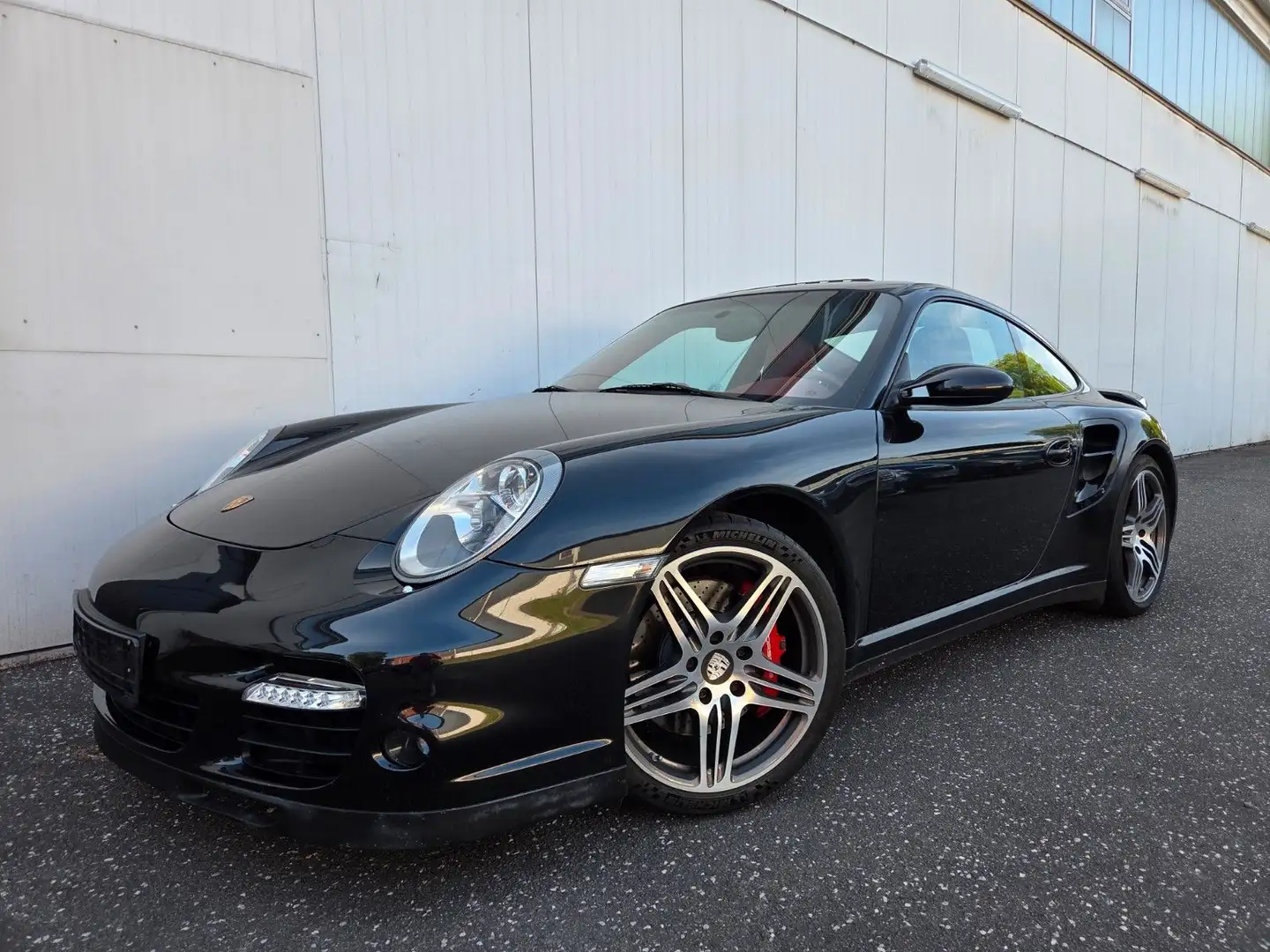 Porsche 997 911 / 997 Turbo Coupe Schwarz - 2
