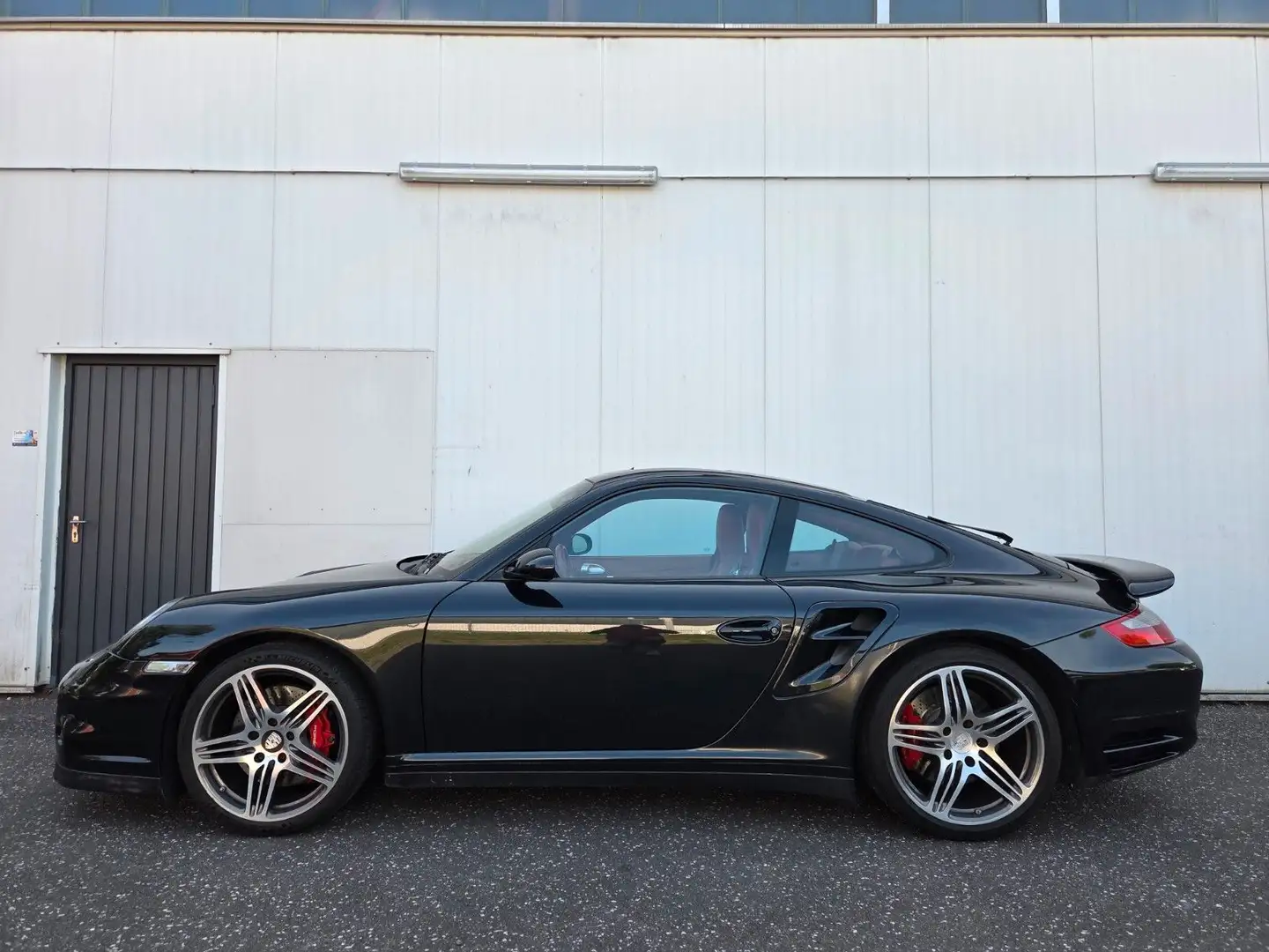 Porsche 997 911 / 997 Turbo Coupe Schwarz - 1