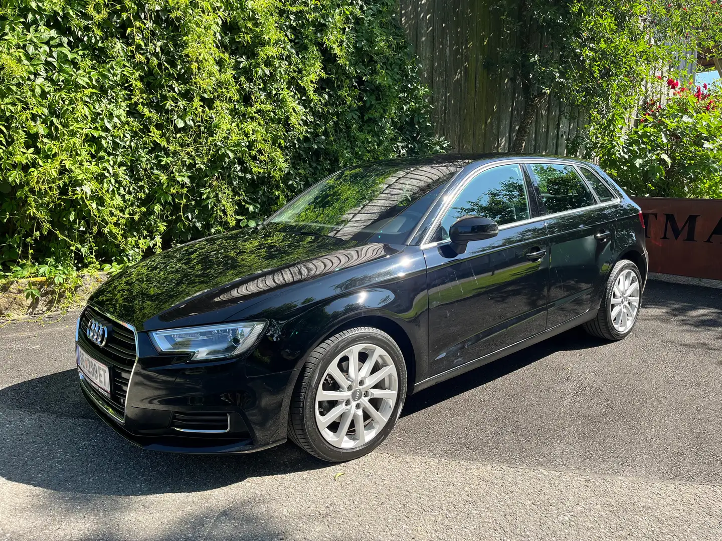 Audi A3 A3 SB 1,6 TDI Schwarz - 1