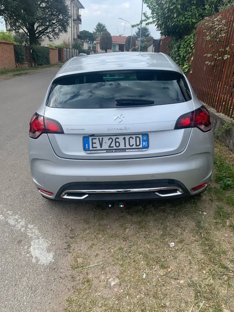 DS Automobiles DS 4 DS4 1.6 e-hdi (airdream) Chic 115cv - 2