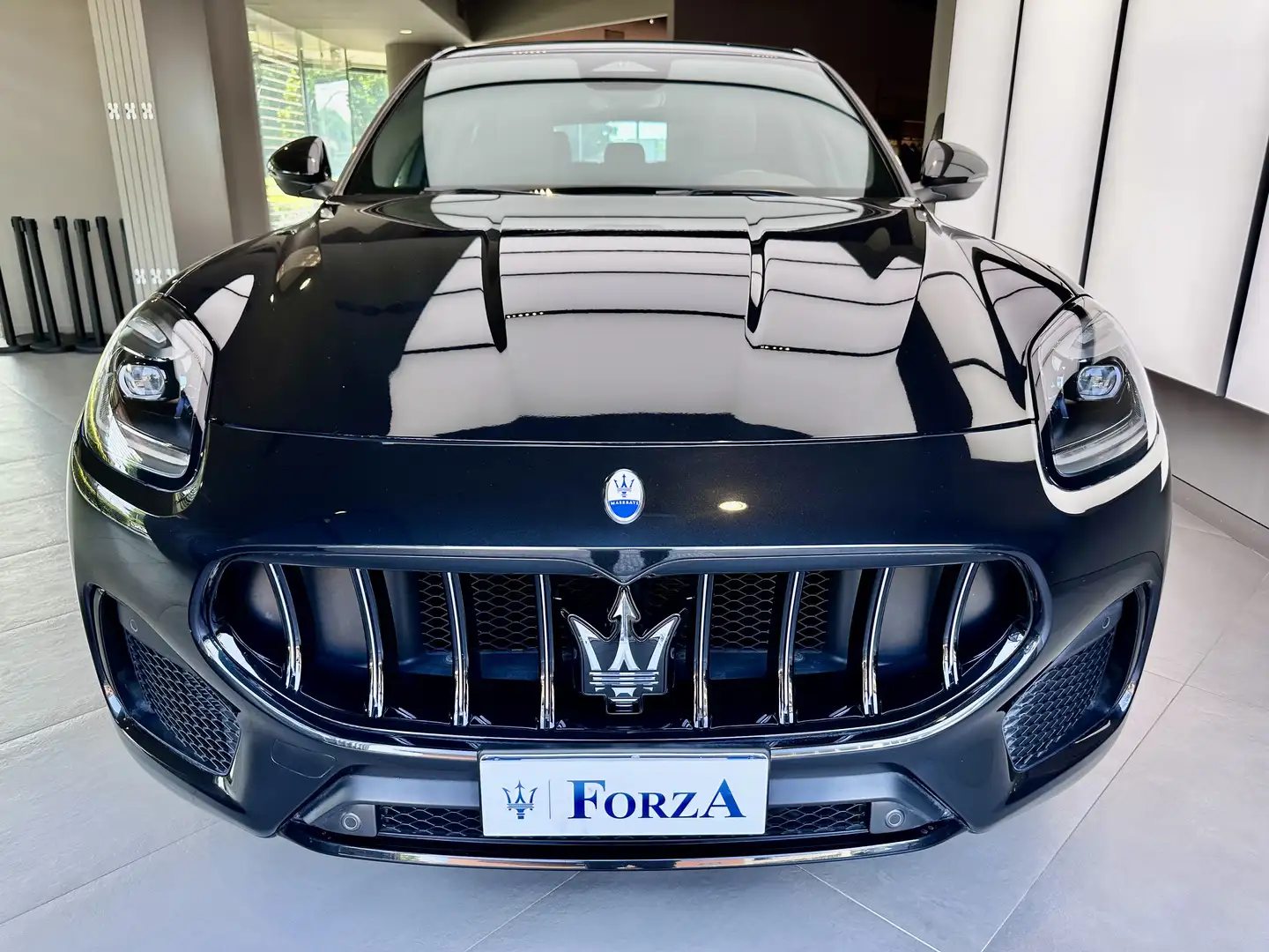 Maserati Grecale 2.0 mhev GT 250cv auto, Nerissimo Pack Nero - 2