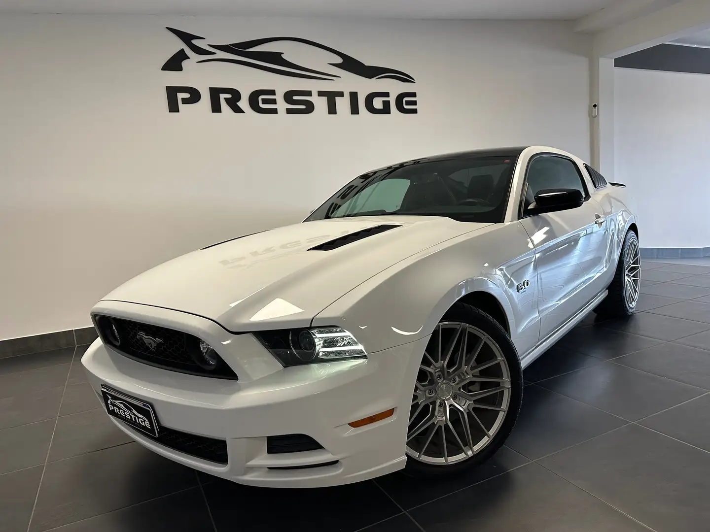 Ford Mustang MUSTANG 5.0 SALEEN V8 MANUALE GPL Weiß - 1