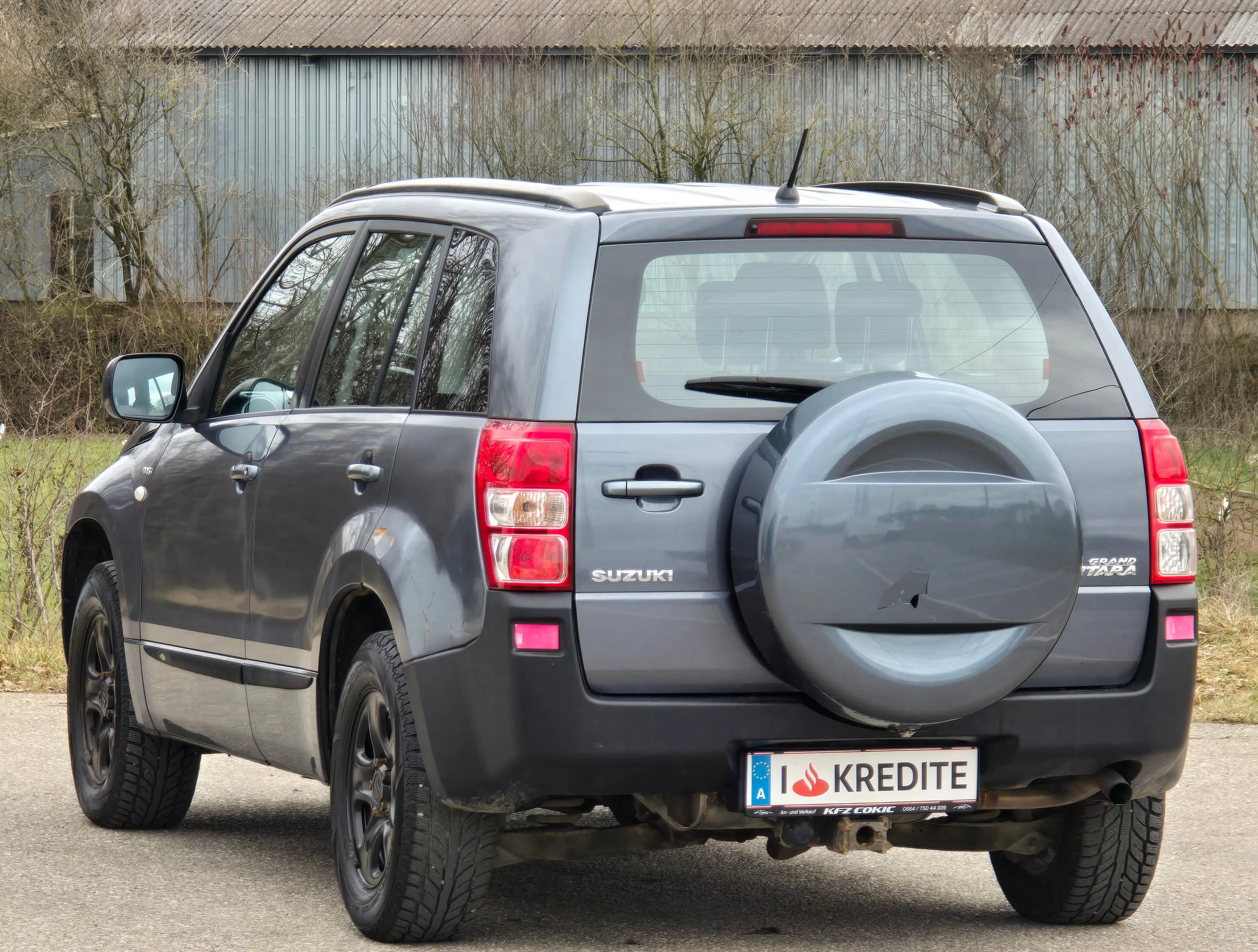 Suzuki Grand Vitara Top* Kredit* Klima*Allrad* Neues Pickerl*Sitzheizu — photo 3