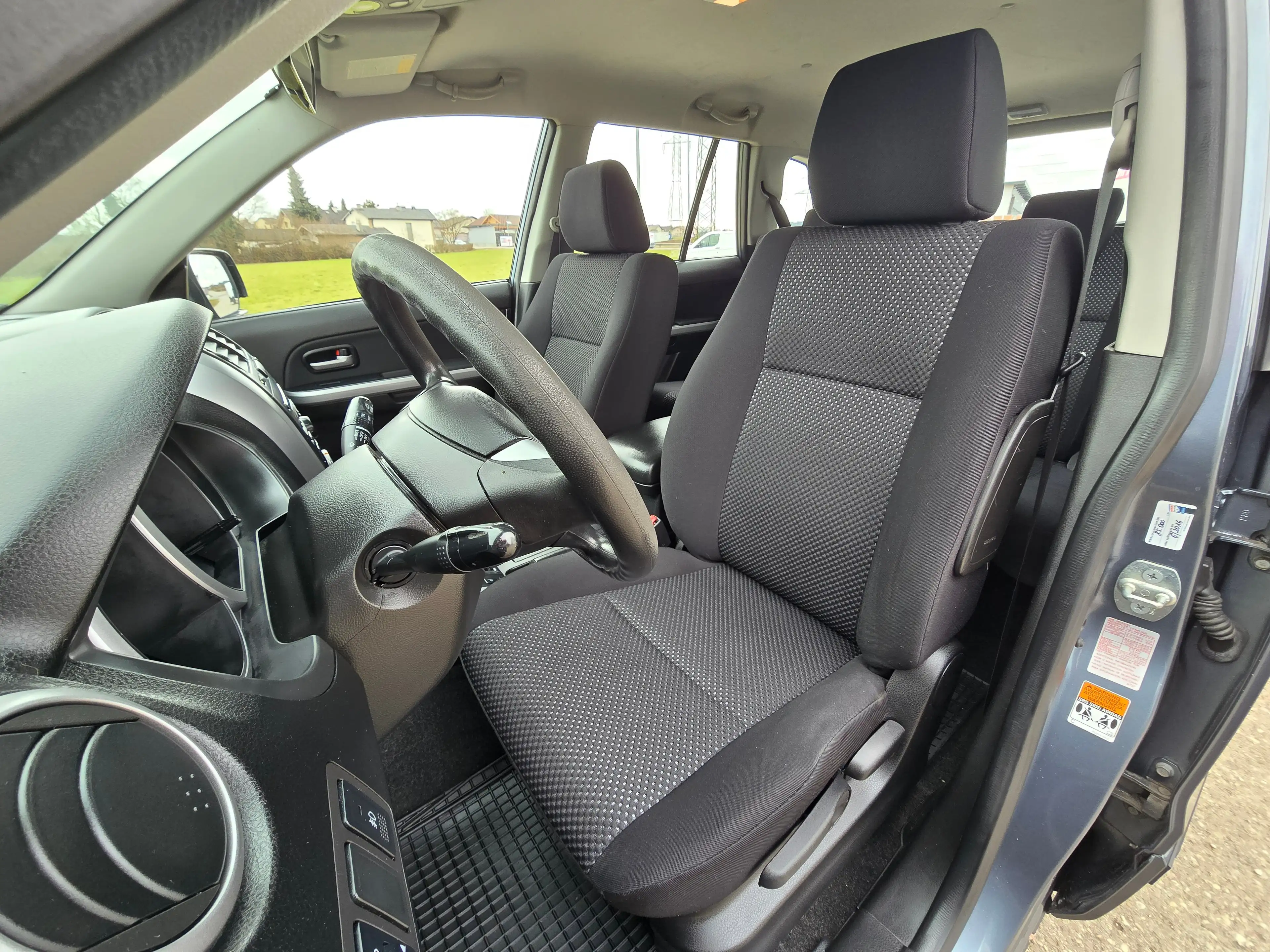 Suzuki Grand Vitara Top* Kredit* Klima*Allrad* Neues Pickerl*Sitzheizu — photo 10