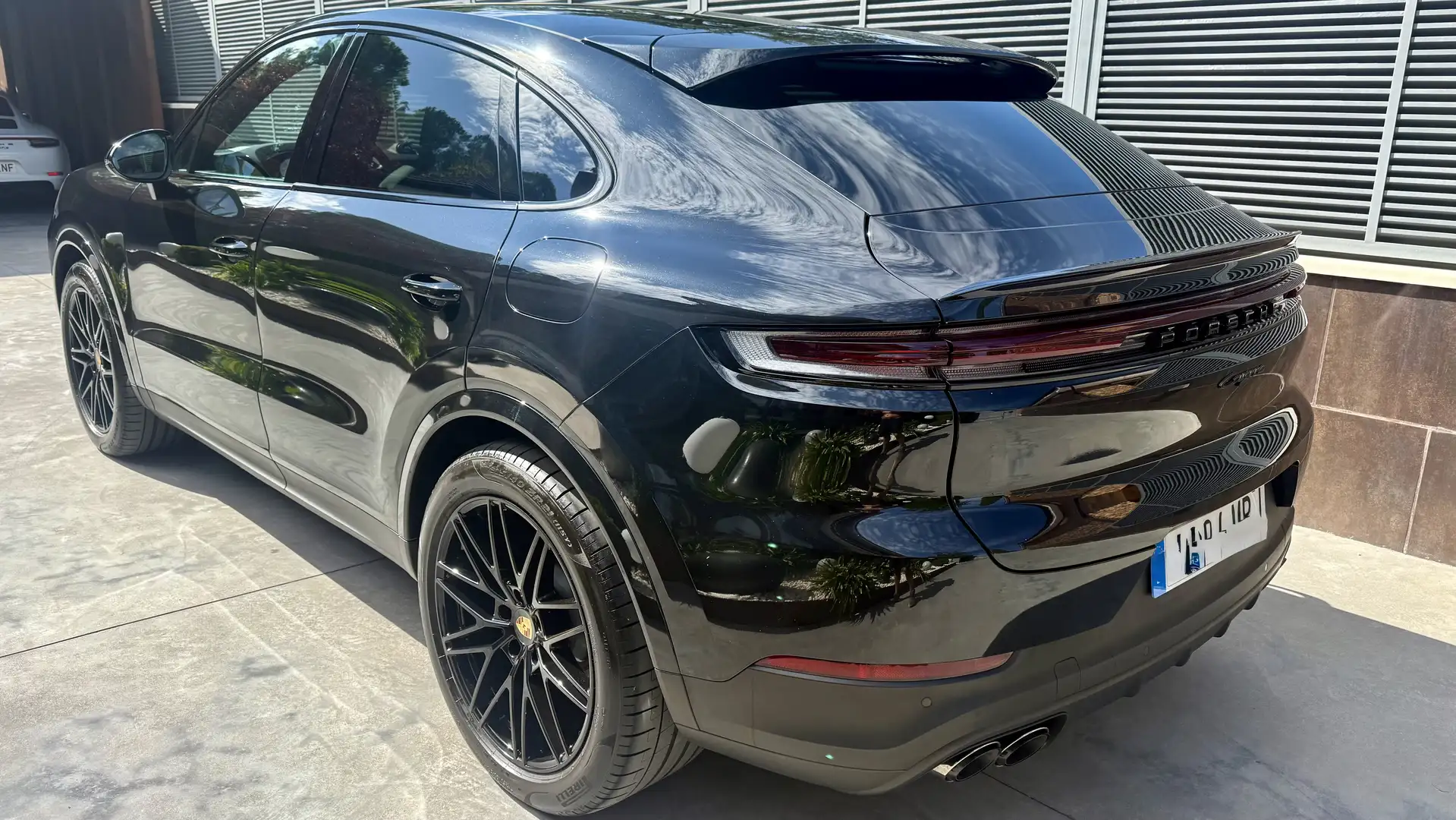 Porsche Cayenne E-Hybrid Aut. - 2