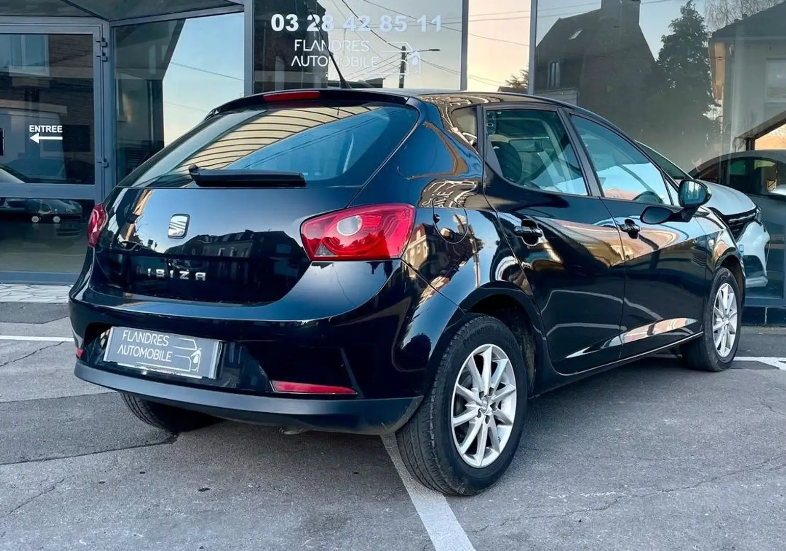 SEAT Ibiza 1.2 TDI 75 FAP Style Copa 5p Noir - 2