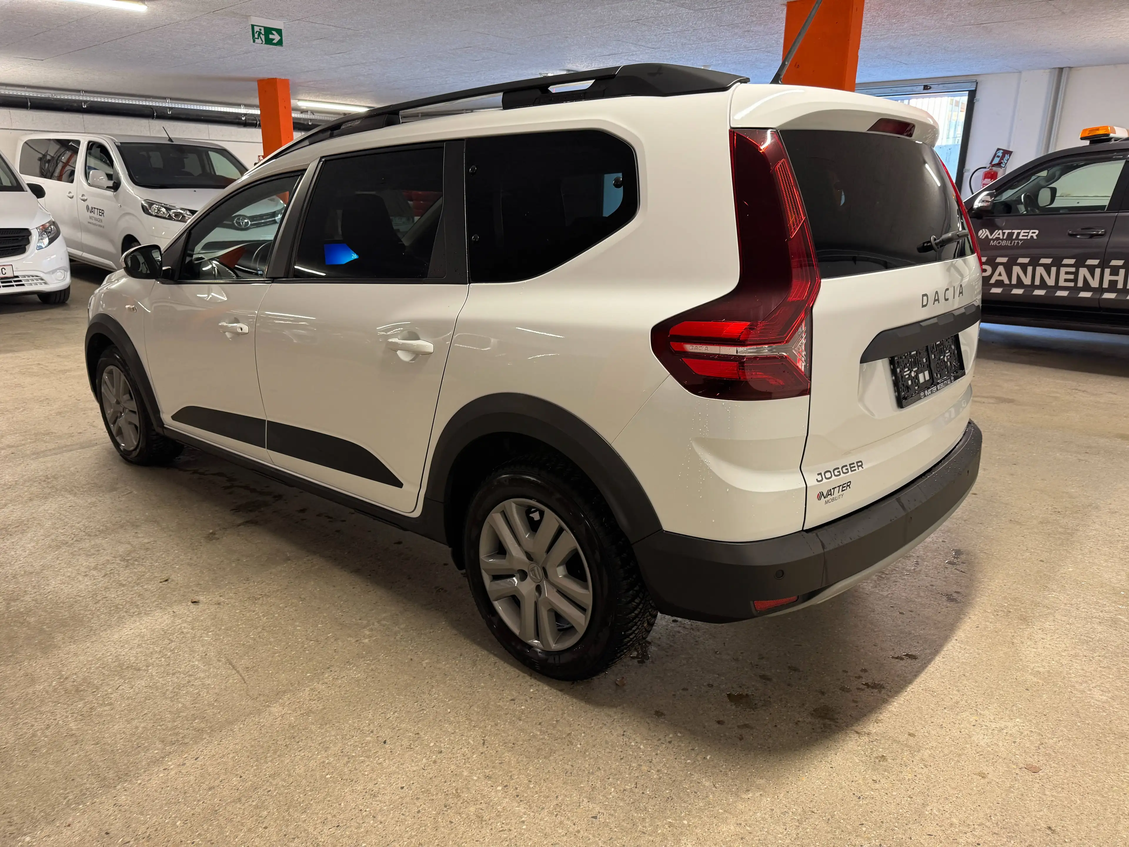 Dacia Jogger Comfort TCe 110 — photo 2