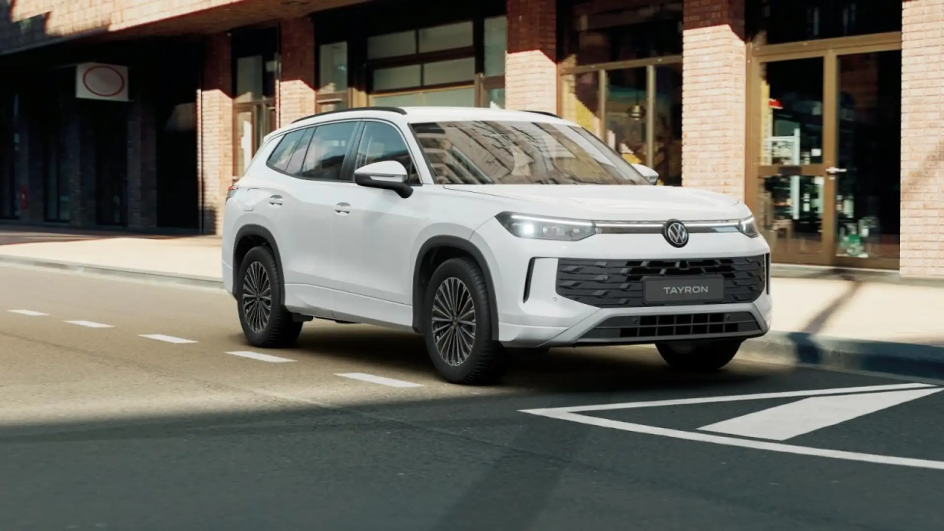 Volkswagen Tayron Life 1.5 eTSI NAVI+SITZHZ+ACC+PDC+CARPLAY Klima Weiß - 1