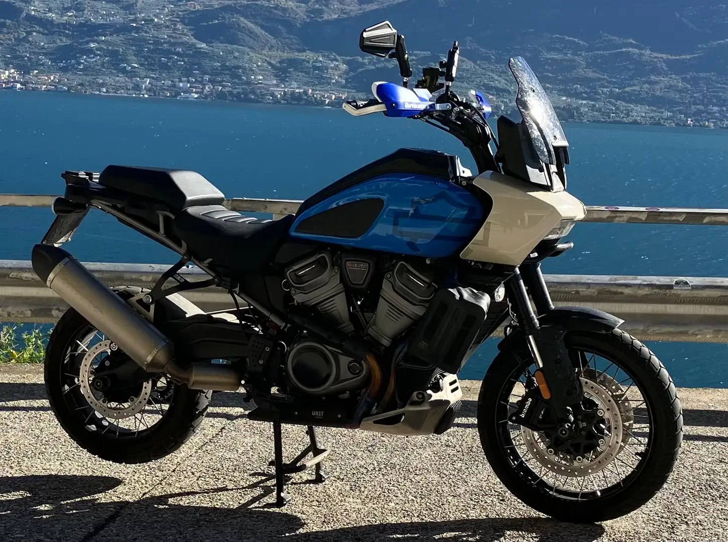 Harley-Davidson Pan America Special Bleu - 1