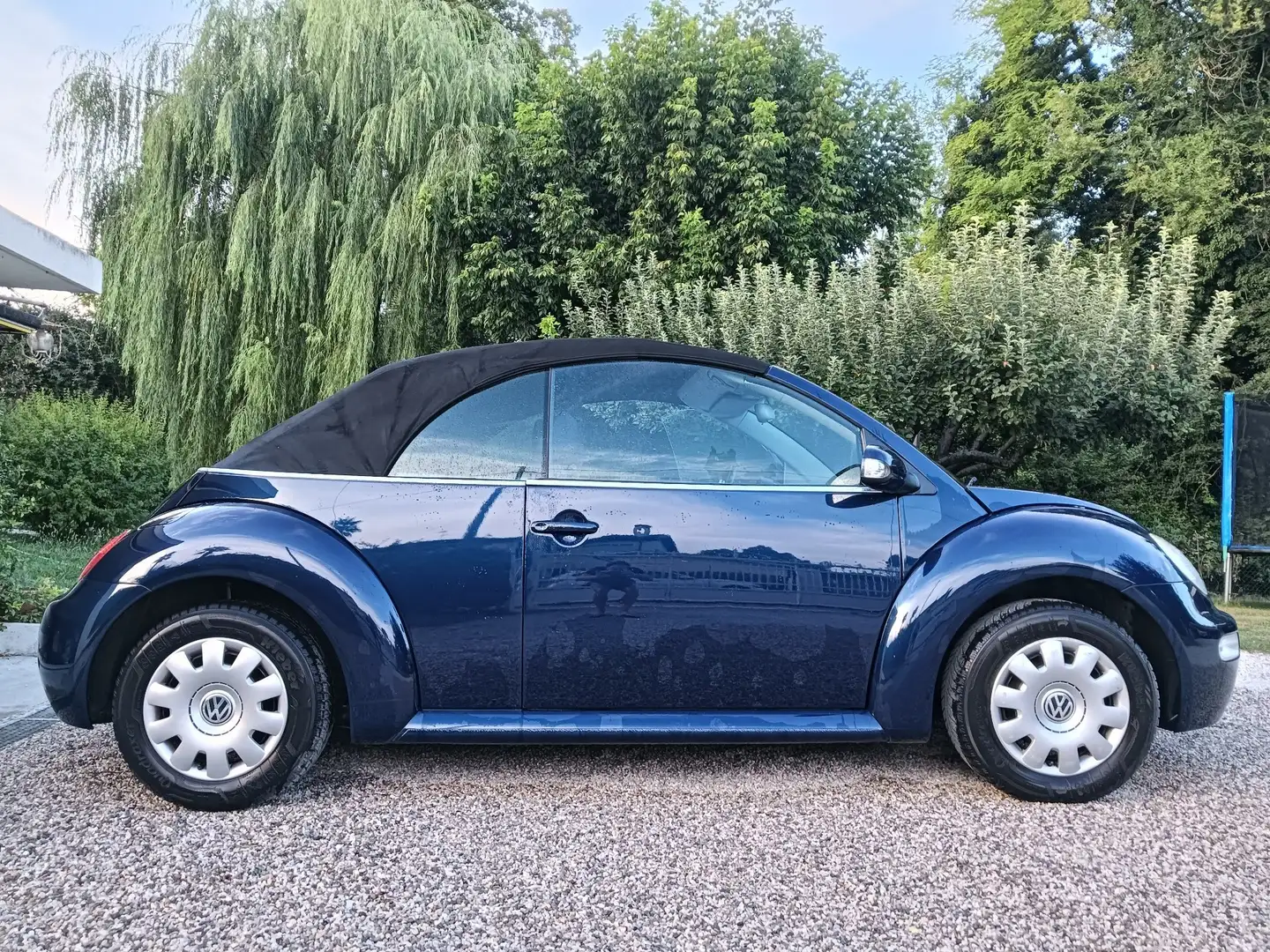 Volkswagen New Beetle Cabrio 1.9 tdi 100cv Blu/Azzurro - 1