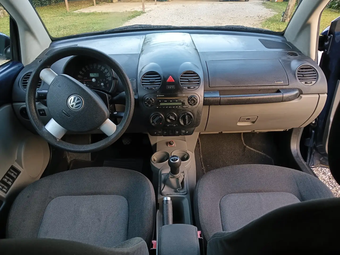 Volkswagen New Beetle Cabrio 1.9 tdi 100cv Blu/Azzurro - 2