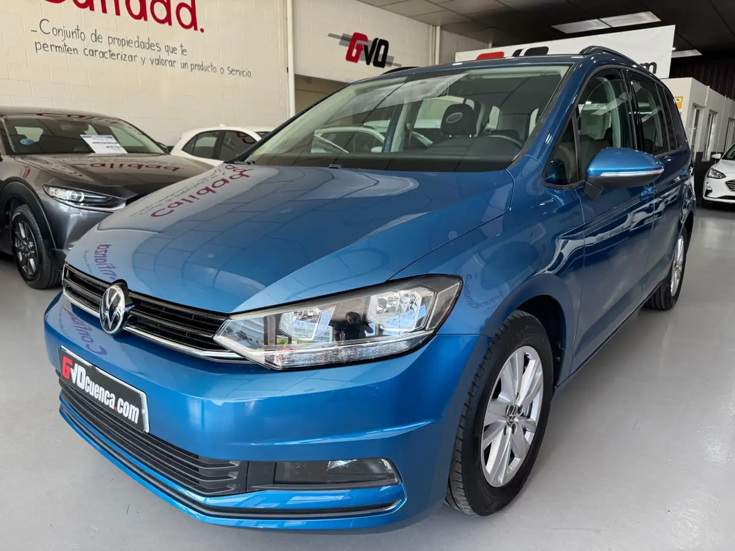 Volkswagen Touran 2.0TDI Business 90kW Azul - 2
