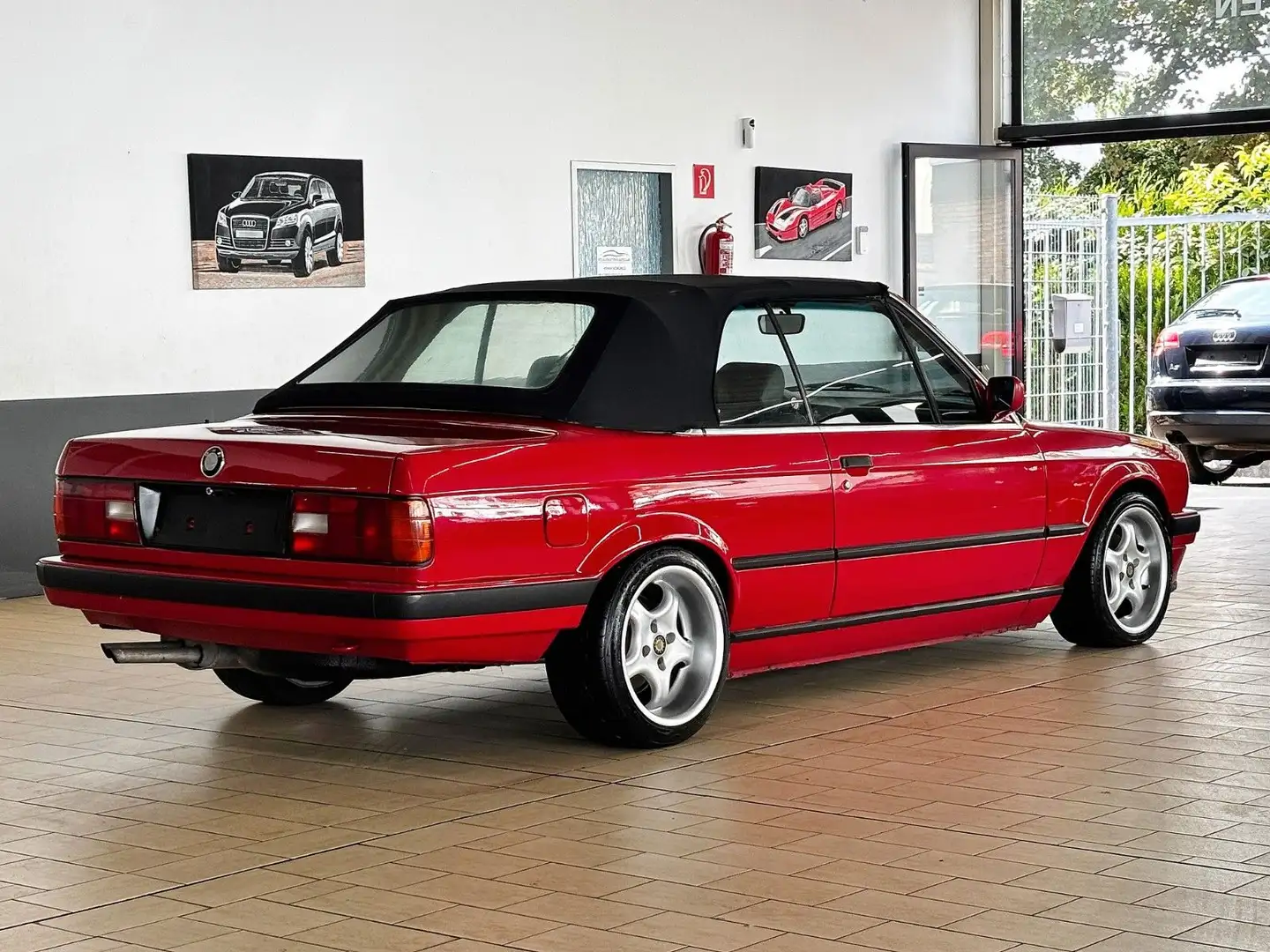 BMW 325 i E30 CABRiO *LEDER*SPORTSiTZE*16"BORBET* Rojo - 2