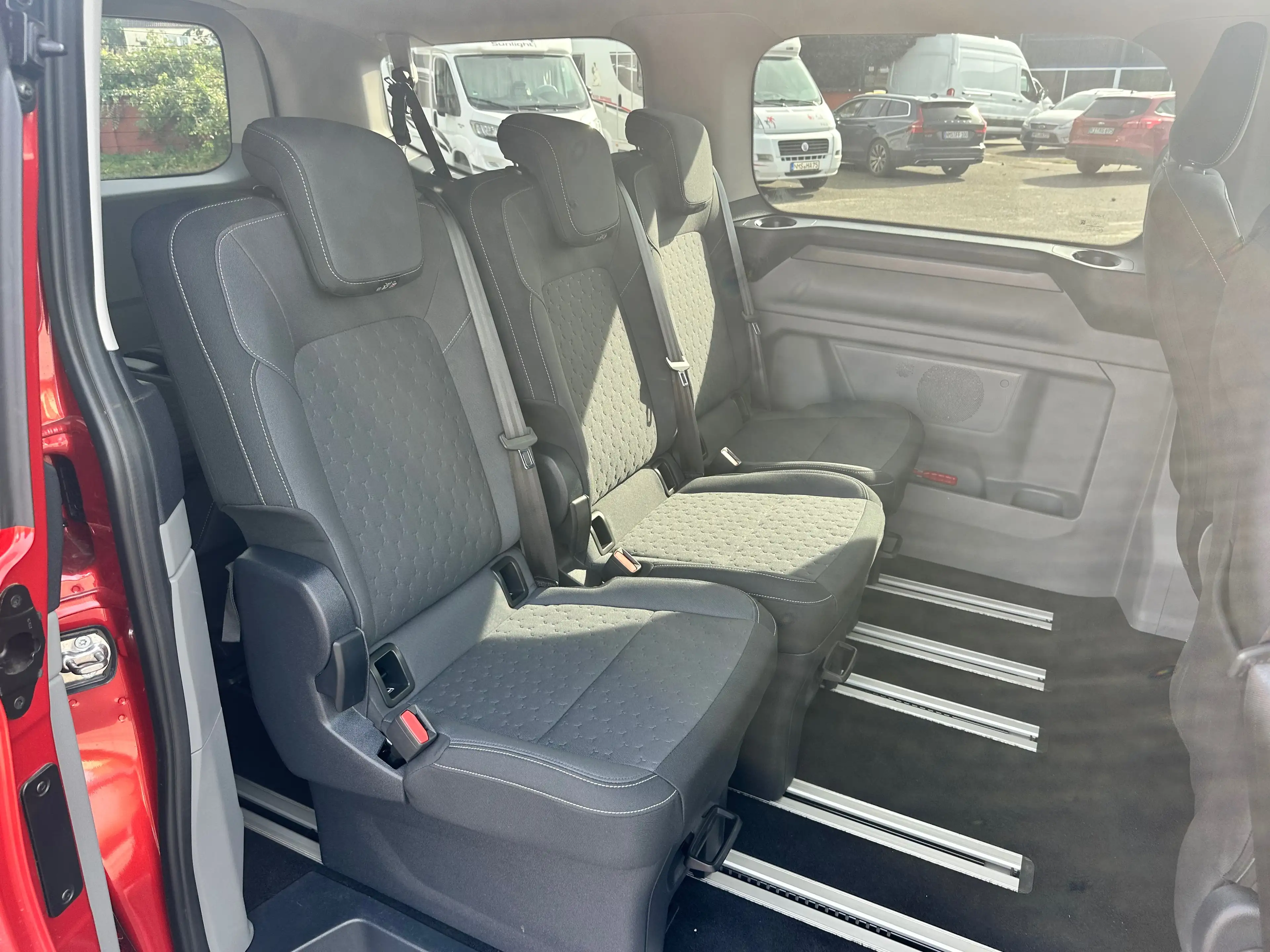 Ford Tourneo Custom L1 Tourneo Titanium — photo 9