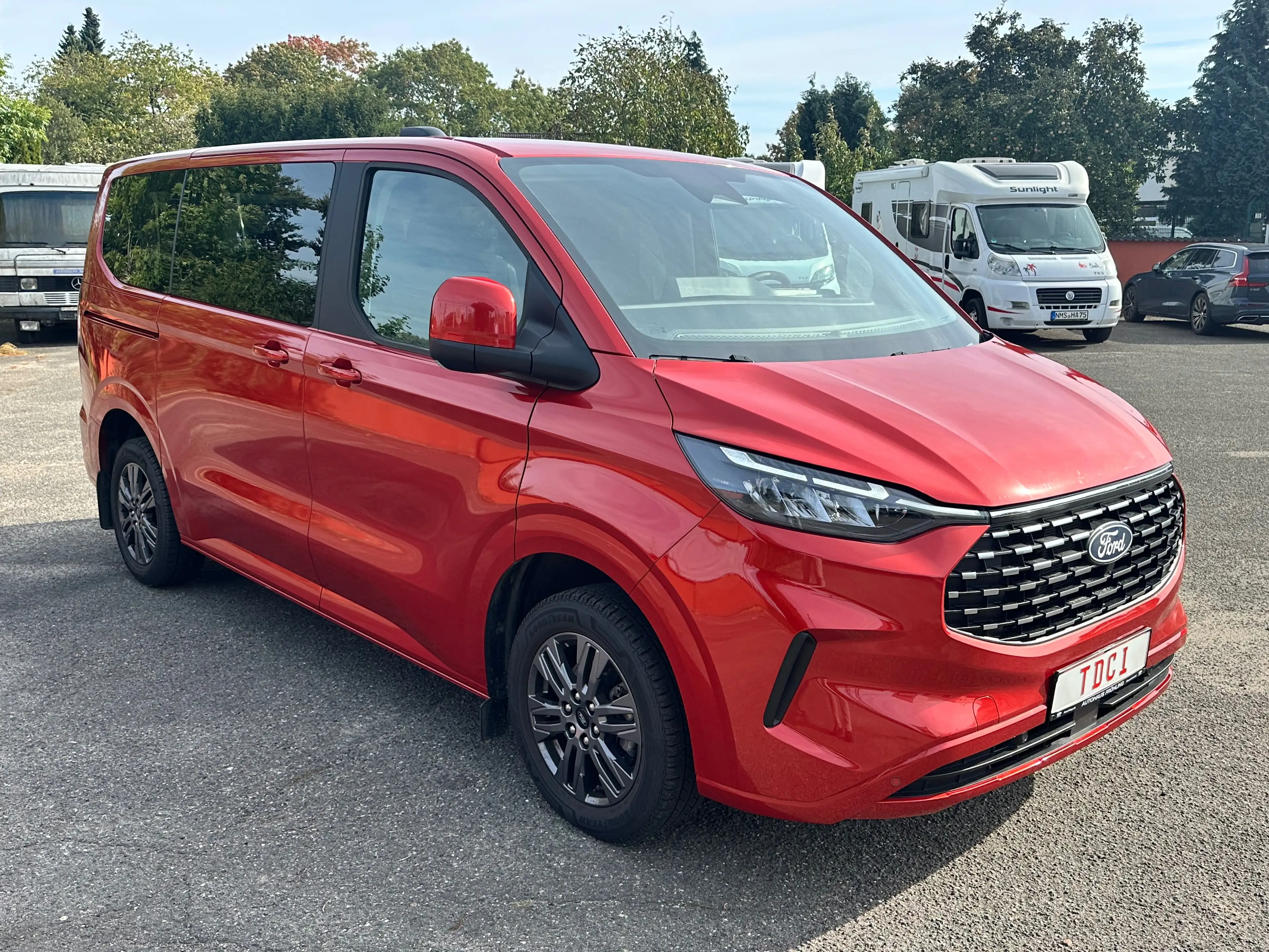Ford Tourneo Custom L1 Tourneo Titanium — photo 4