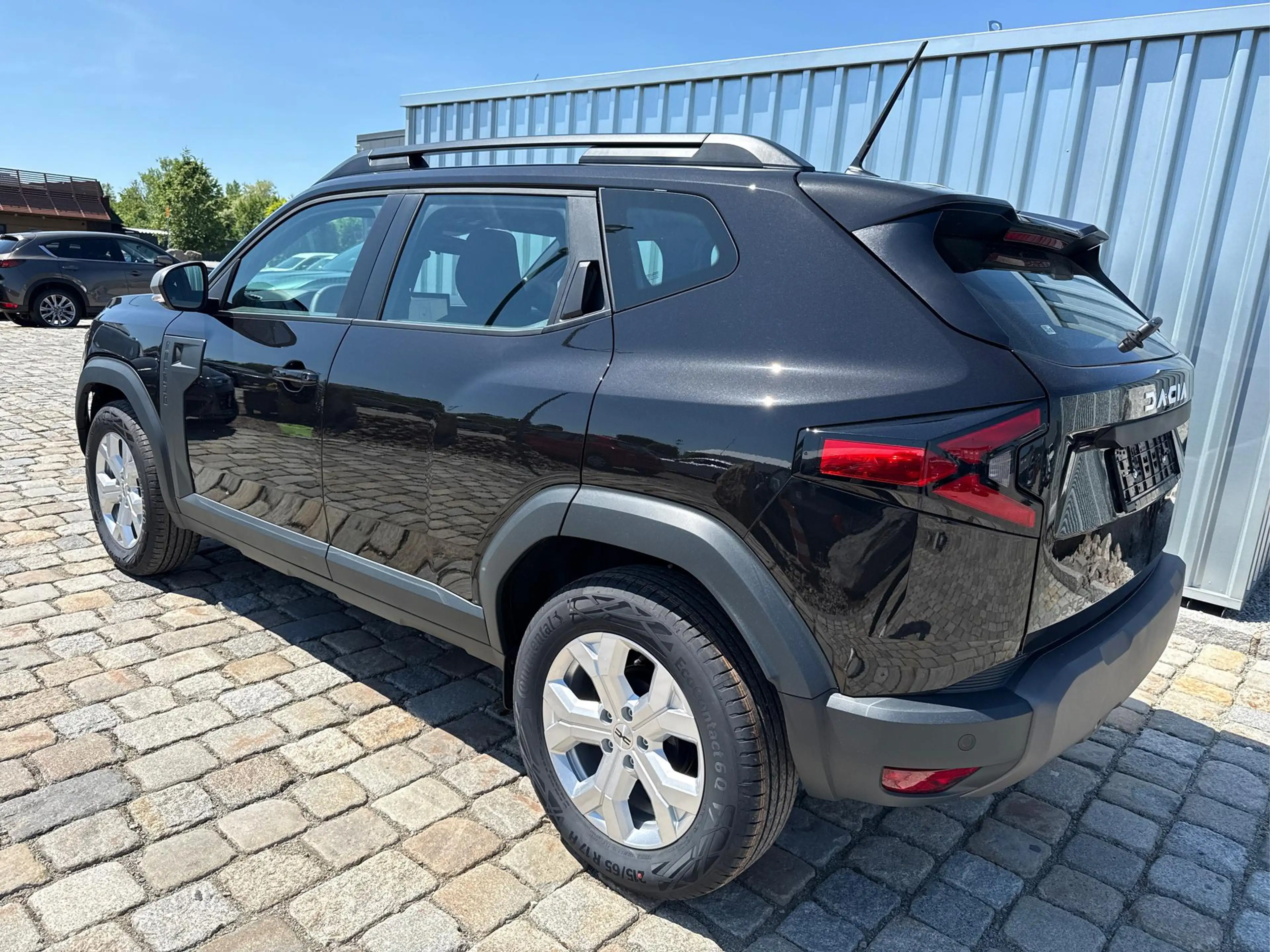Dacia Duster Expression-Mild hybrid TCe - 103 kW / 140 PS-6 ... — photo 4