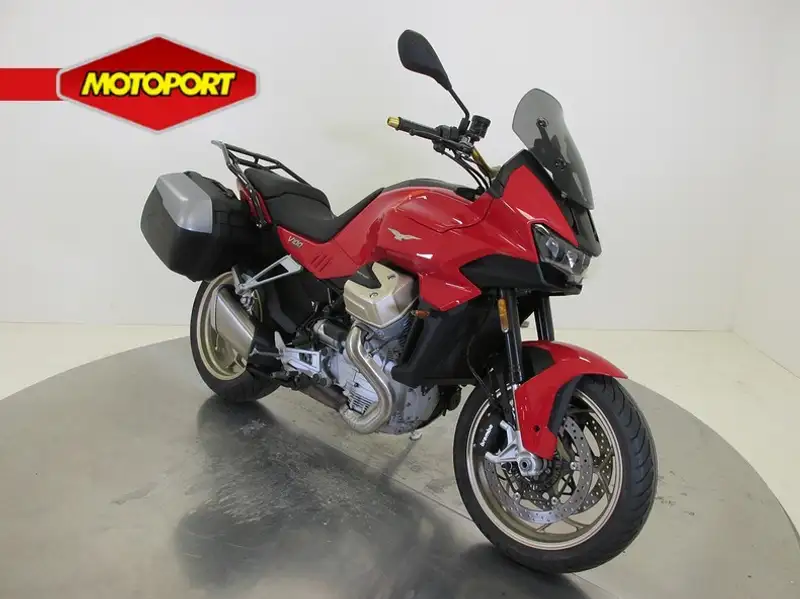 Moto Guzzi V 100 - foto 2