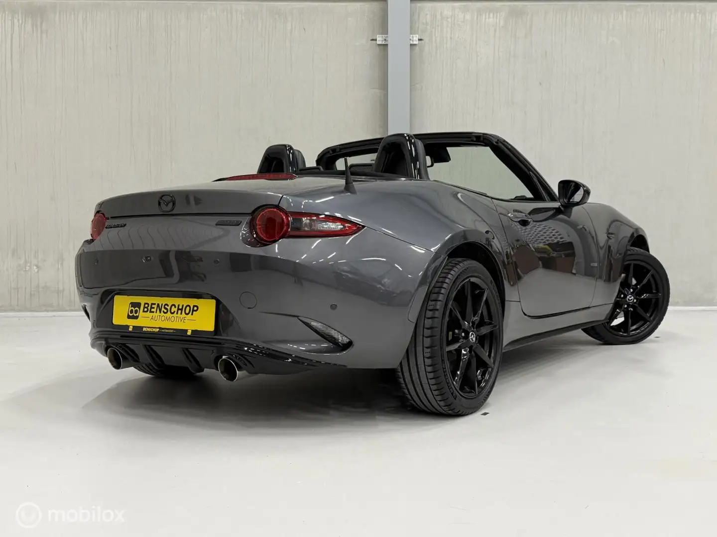 Mazda MX-5 2.0 SkyActiv-G 184 GT-M Navi Carplay Leer Camera 1 Gris - 2