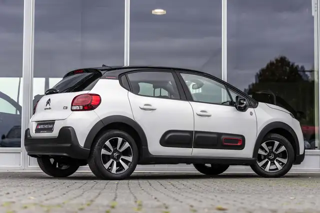 Citroen C3 view 2