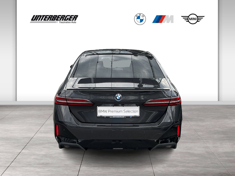 BMW 550 e xDrive M Sportpaket Pro // elektr. Anhängerkuppl — photo 5
