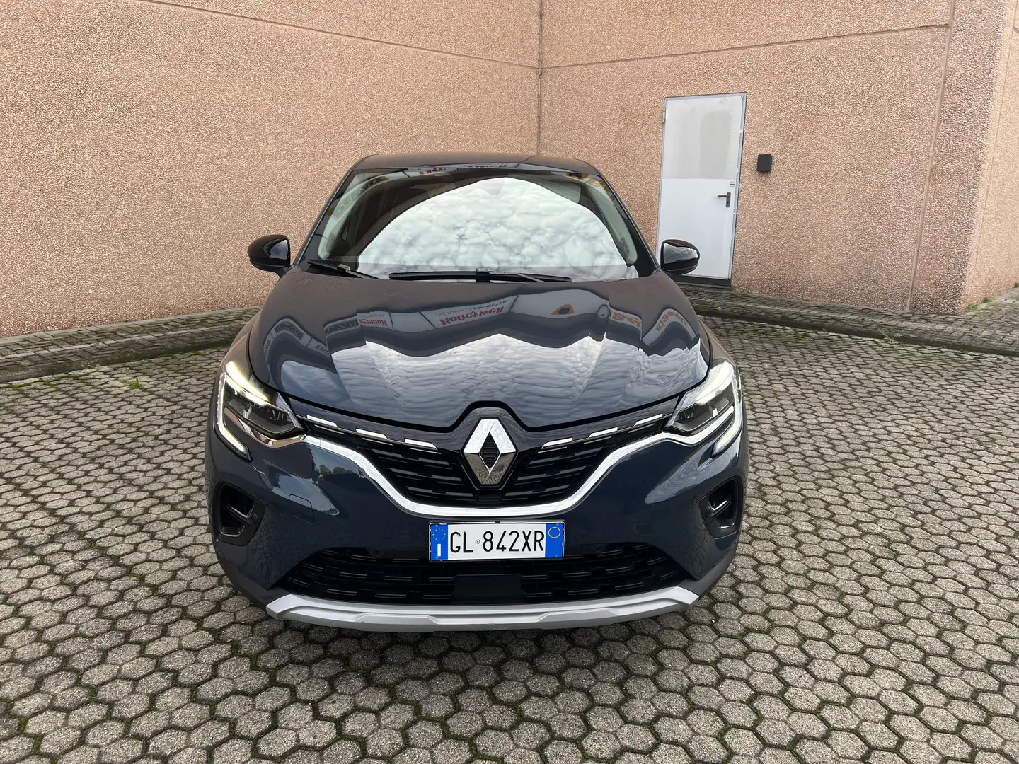 Renault Captur II 2019 1.6 E-Tech hybrid Business 145cv auto Grigio - 2