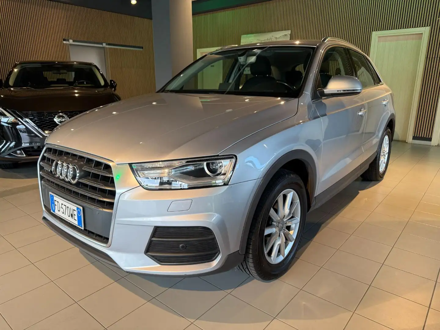 Audi Q3 2.0 TDI 150 CV quattro S tronic Design Grigio - 1