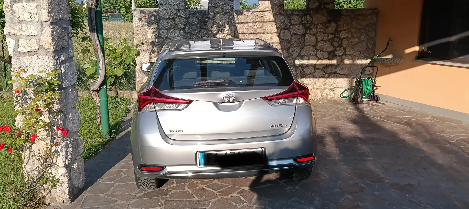 Toyota Auris Auris II 2015 1.2t Active Grigio - 2