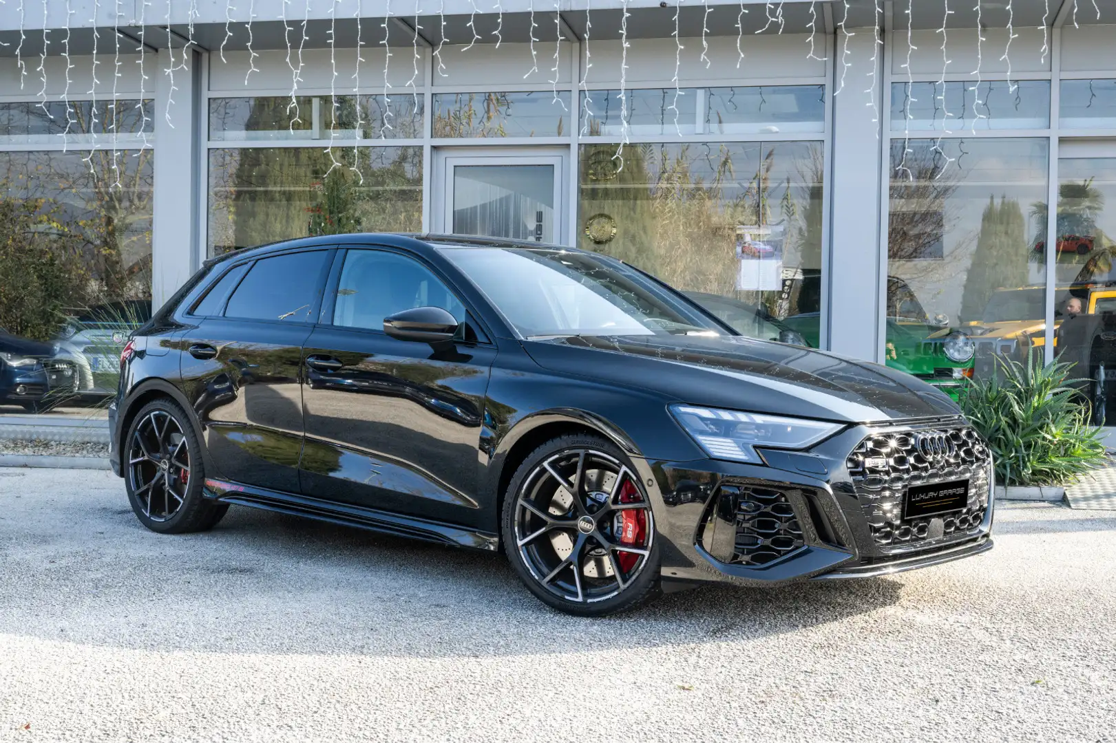 Audi RS3 Audi RS3  Sportback performance 2.5 tfsi  s-tronic Noir - 1