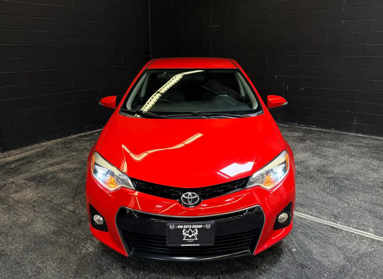 Toyota Corolla снимка Toyota Corolla