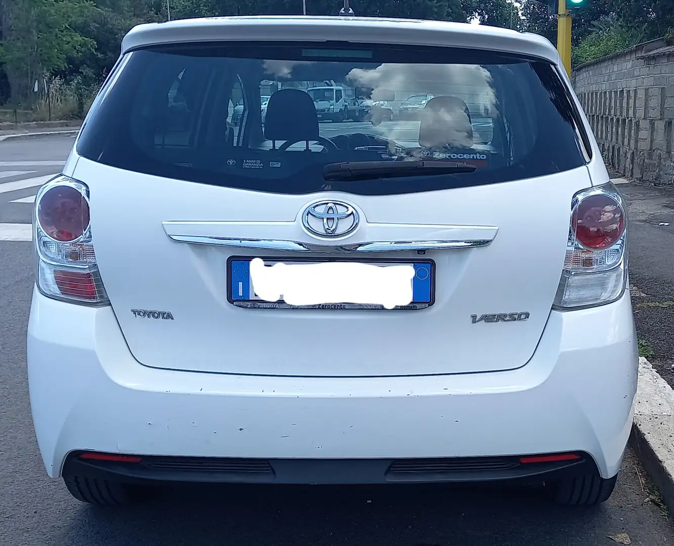 Toyota Verso 7nposti 1.6 diesel my15 Bianco - 2