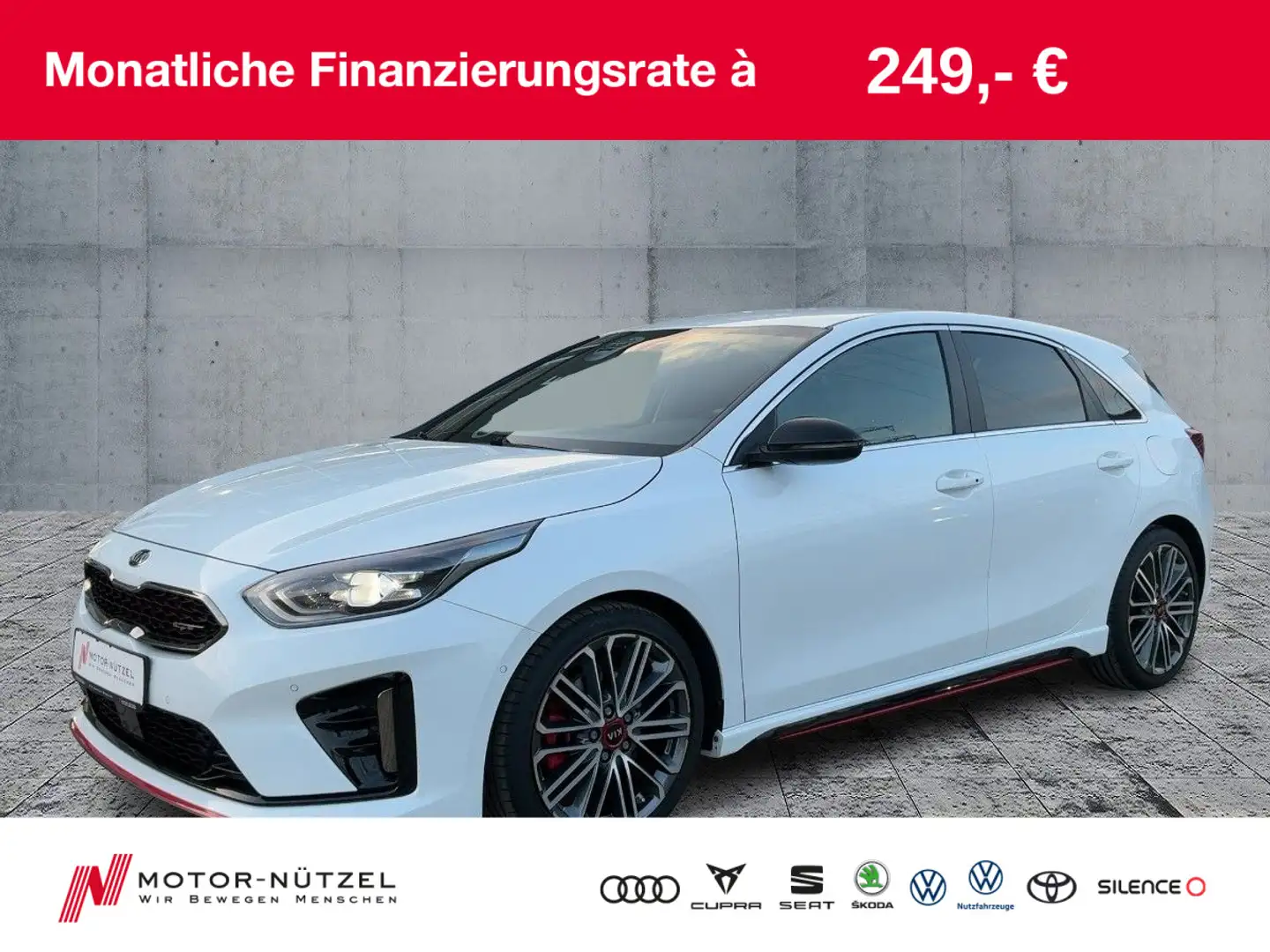 Kia Ceed / cee'd Ceed 1.6T-GDI GT LED+NAV+2xSHZ+RFK+2xPDC+GRA+18" bijela - 1