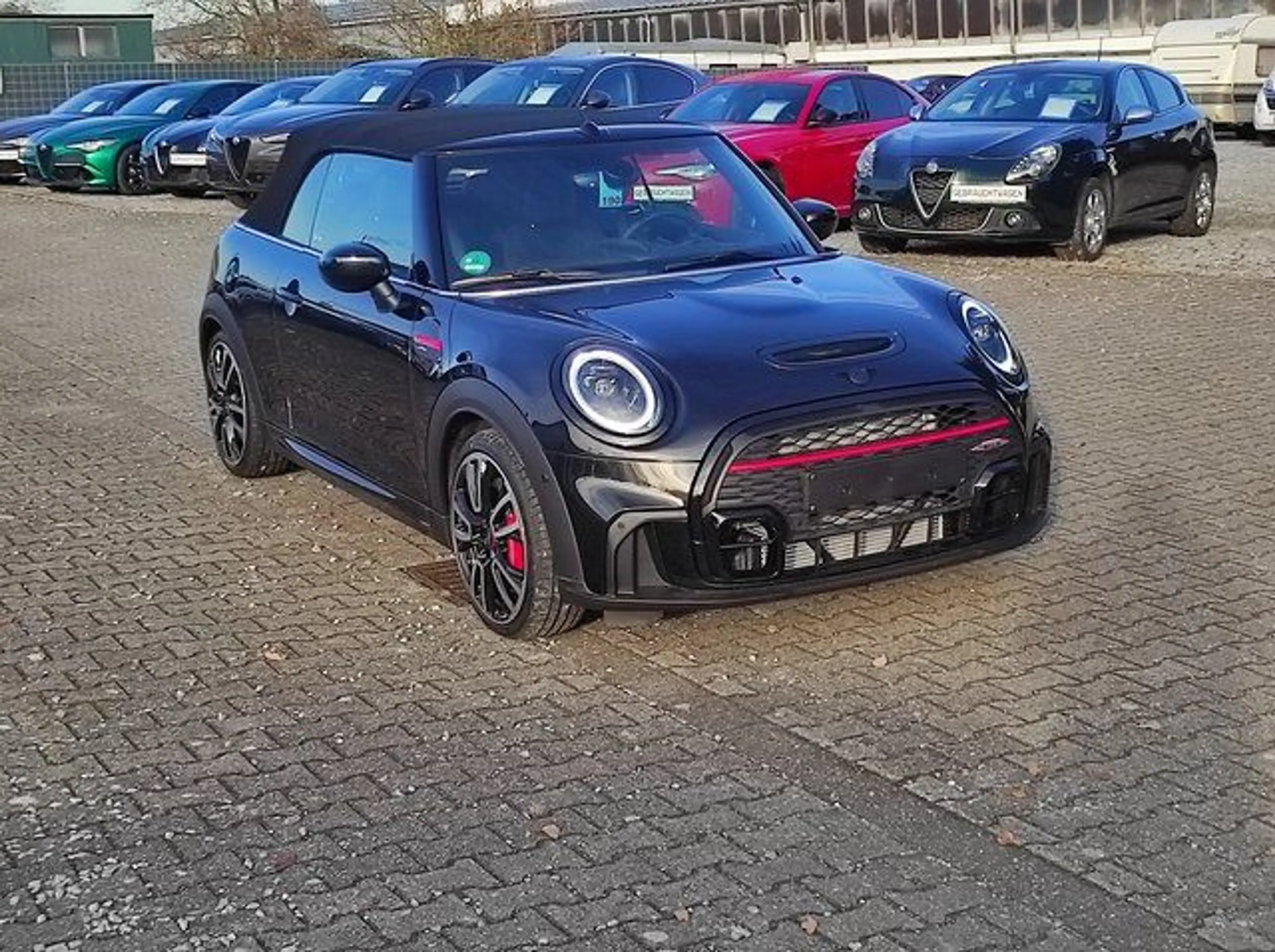 MINI John Cooper Works Cabrio — photo 3
