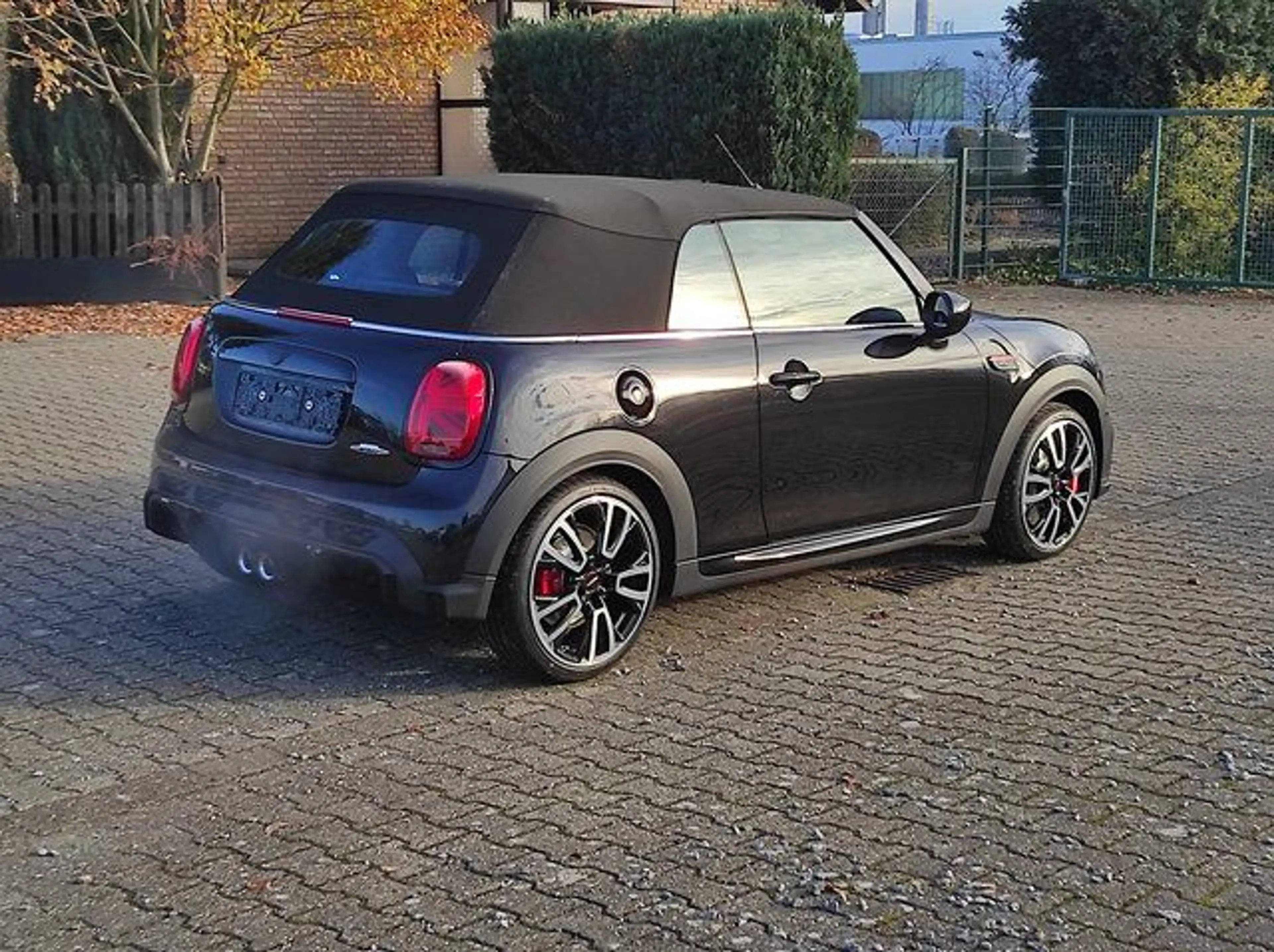 MINI John Cooper Works Cabrio — photo 5