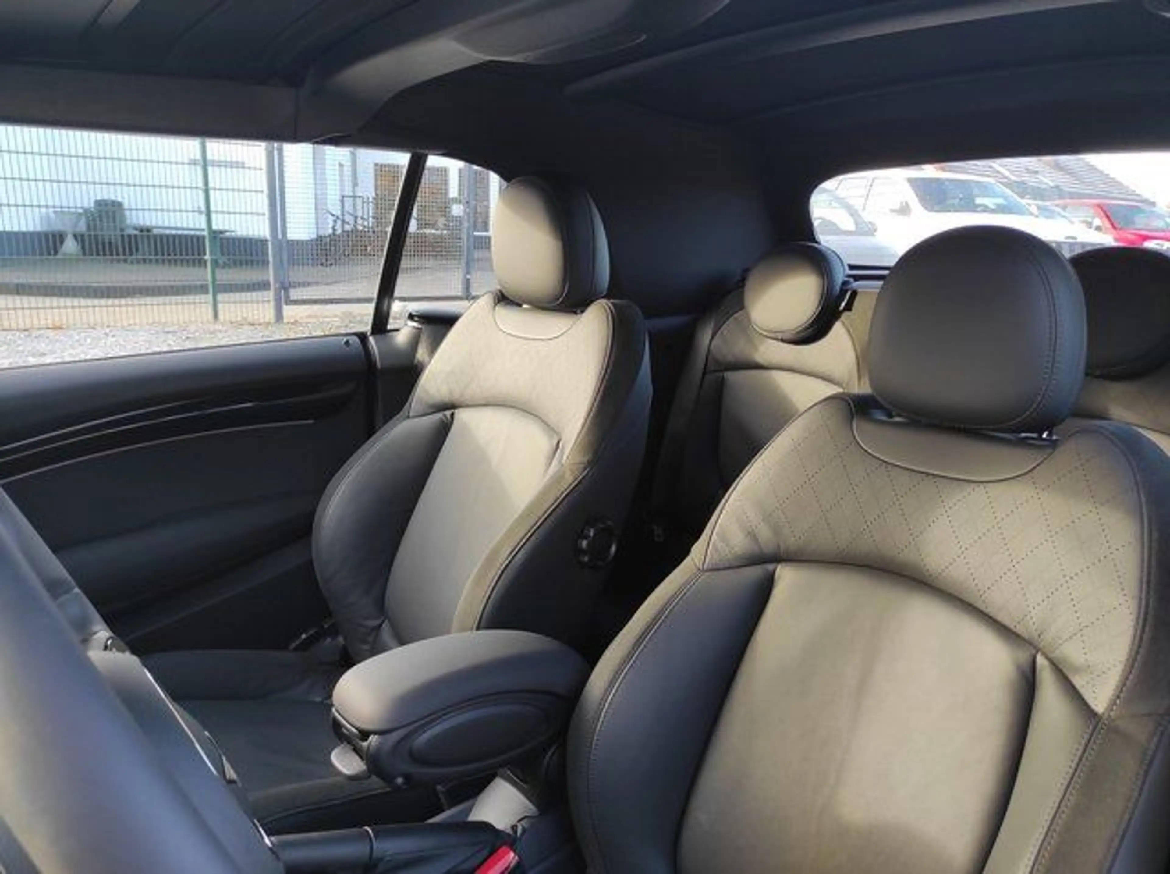 MINI John Cooper Works Cabrio — photo 11