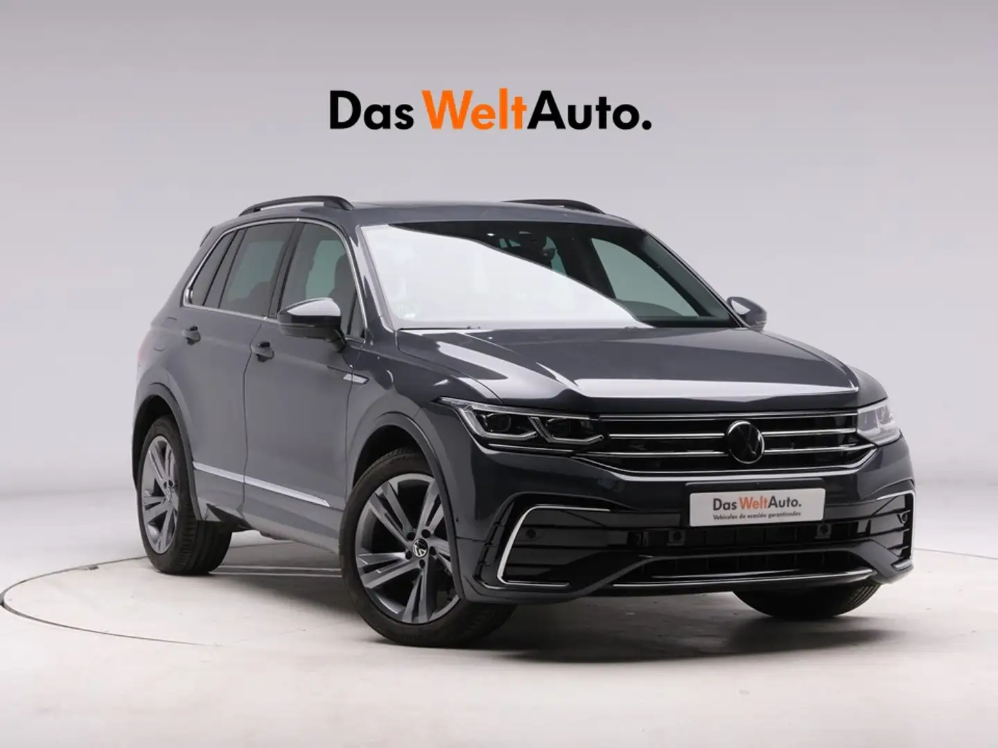 Volkswagen Tiguan TODOTERRENO 2.0 TDI 110KW R-LINE DSG 150 5P Gris - 1