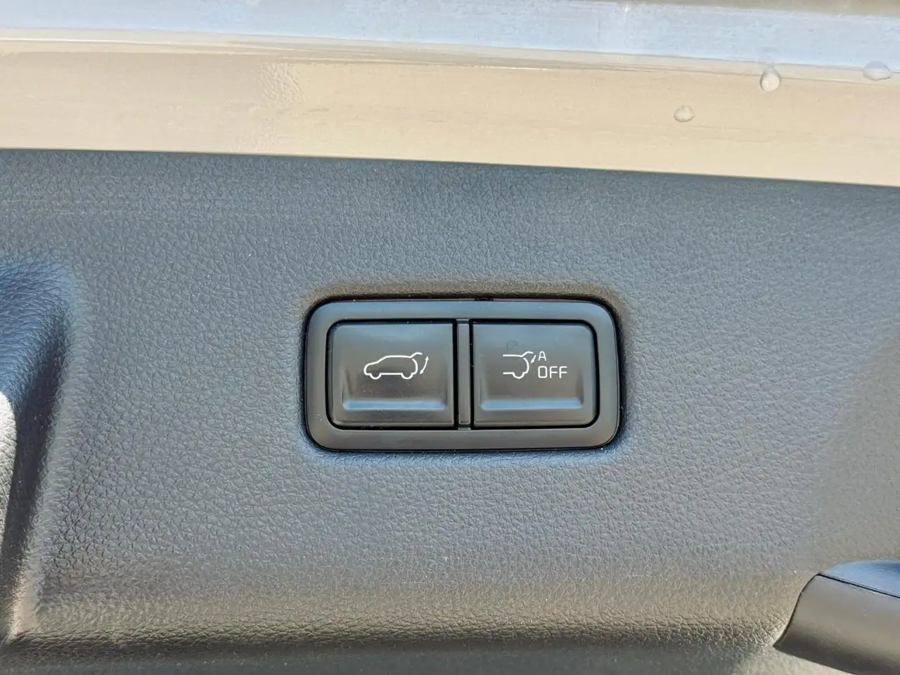 Kia Carnival снимка Kia Carnival