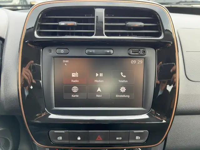 Dacia Spring view 14