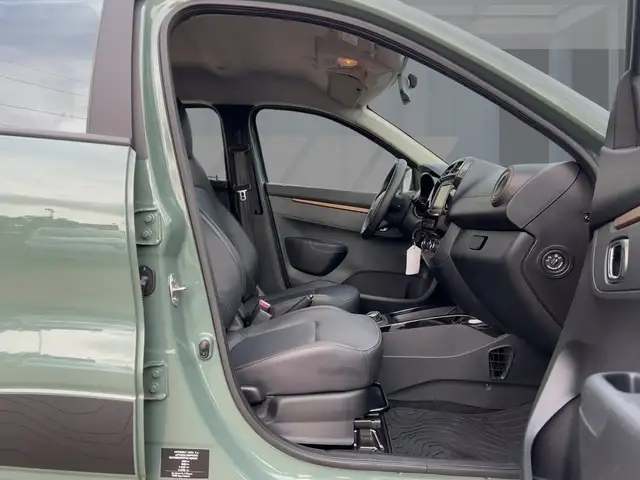 Dacia Spring view 8
