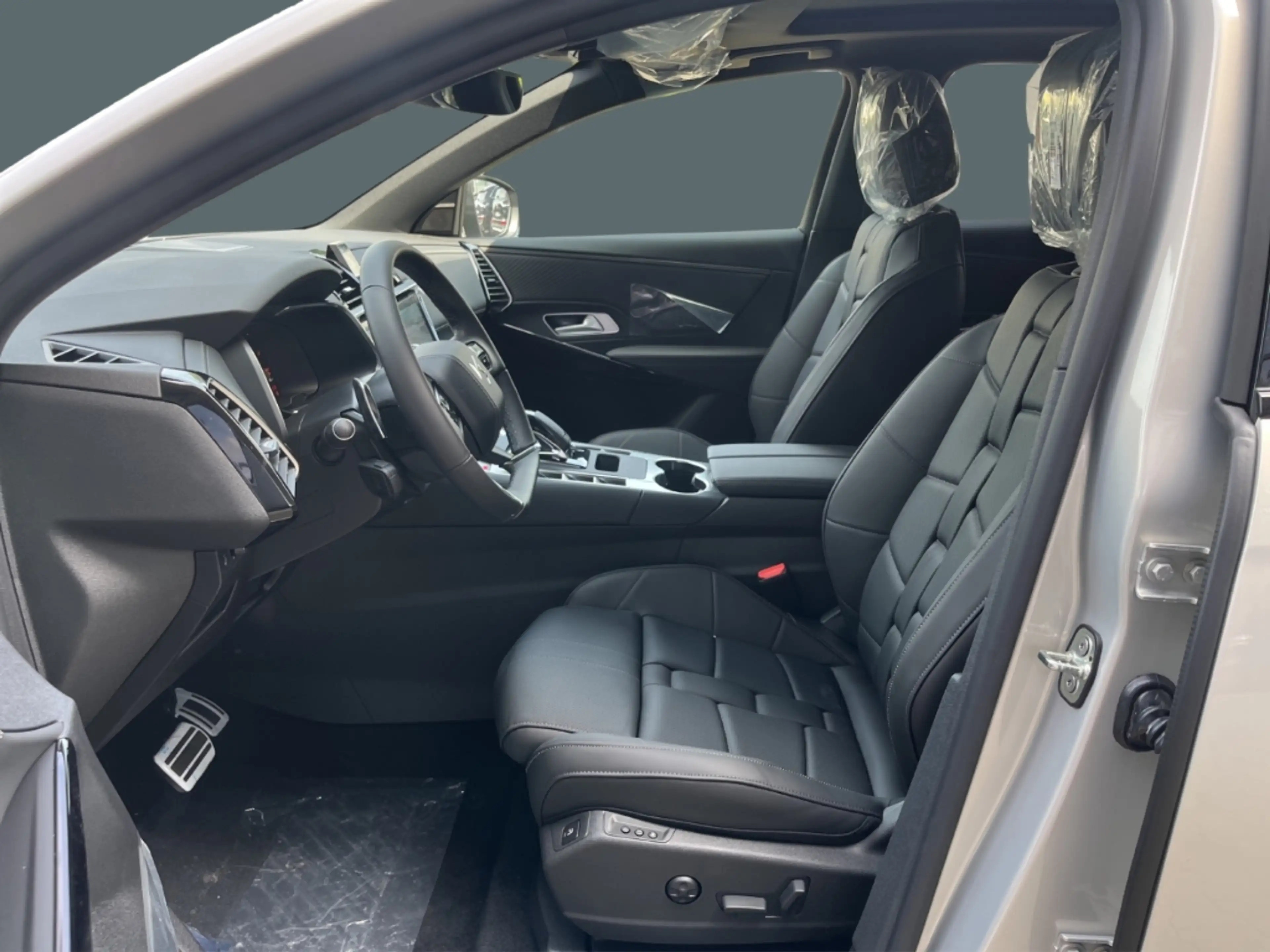 DS Automobiles DS 7 Panodach LED Navi  Memory Sitze Apple CarPlay Andr — photo 9