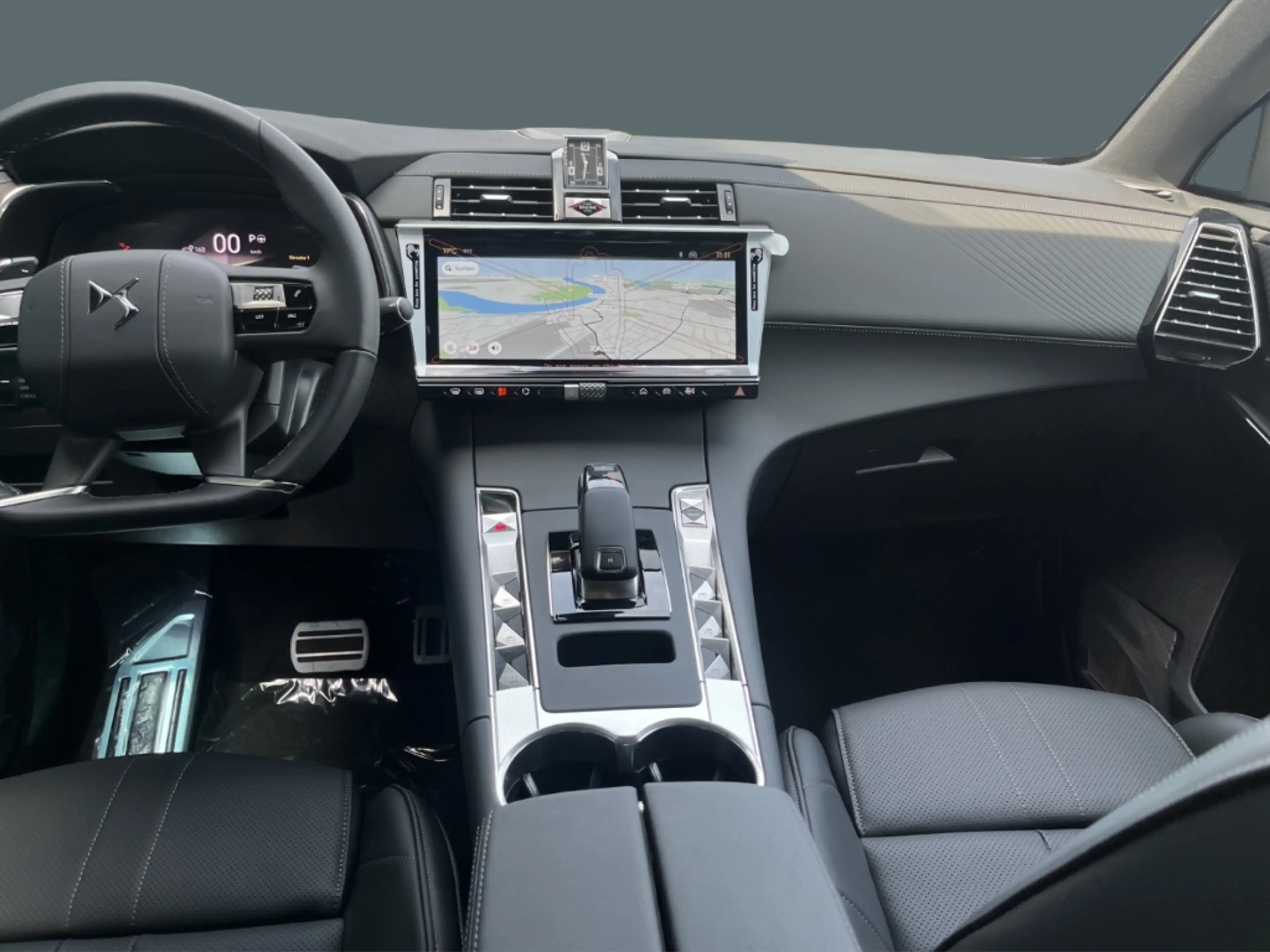 DS Automobiles DS 7 Panodach LED Navi  Memory Sitze Apple CarPlay Andr — photo 15