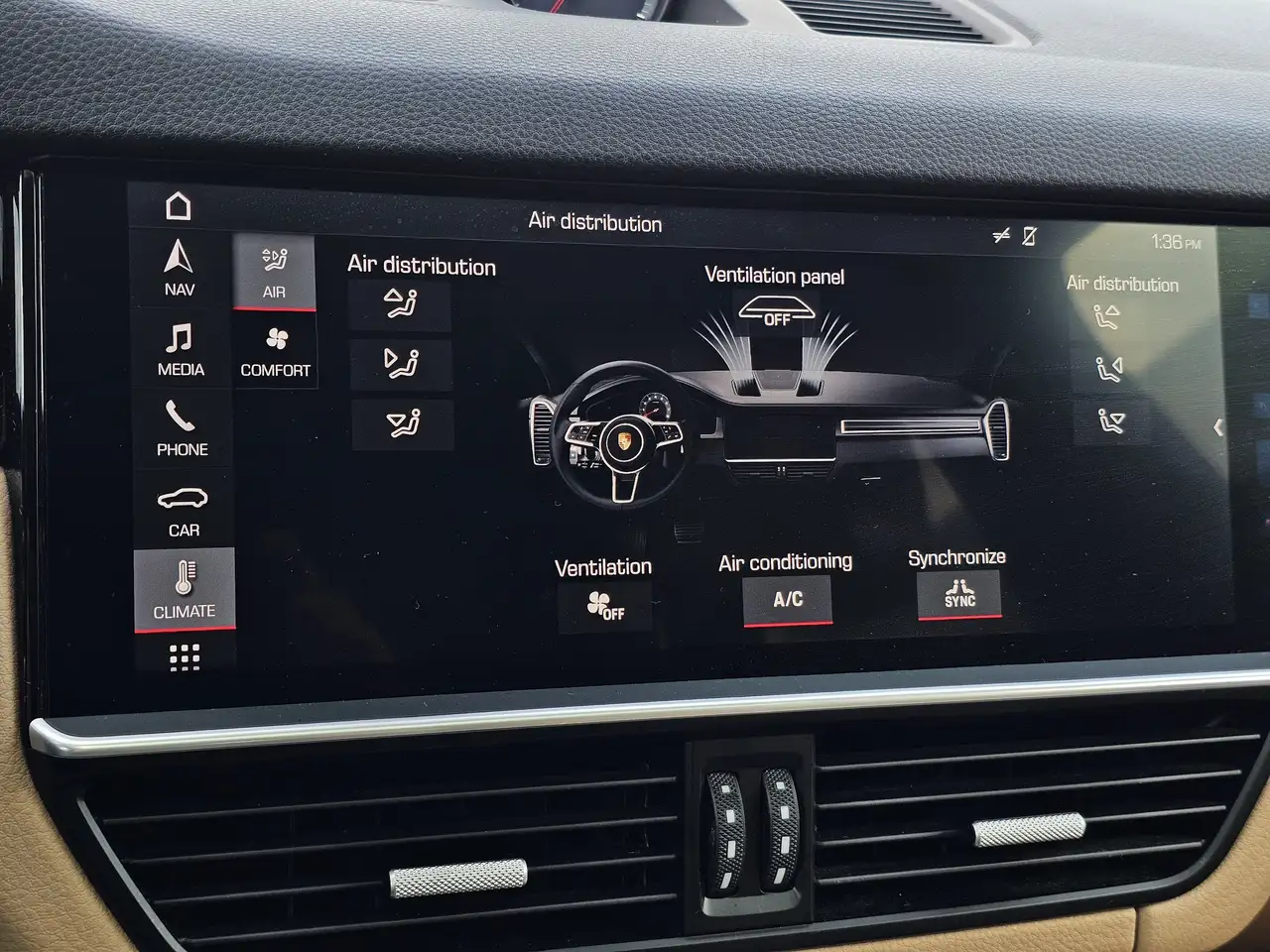 Porsche Cayenne снимка Porsche Cayenne